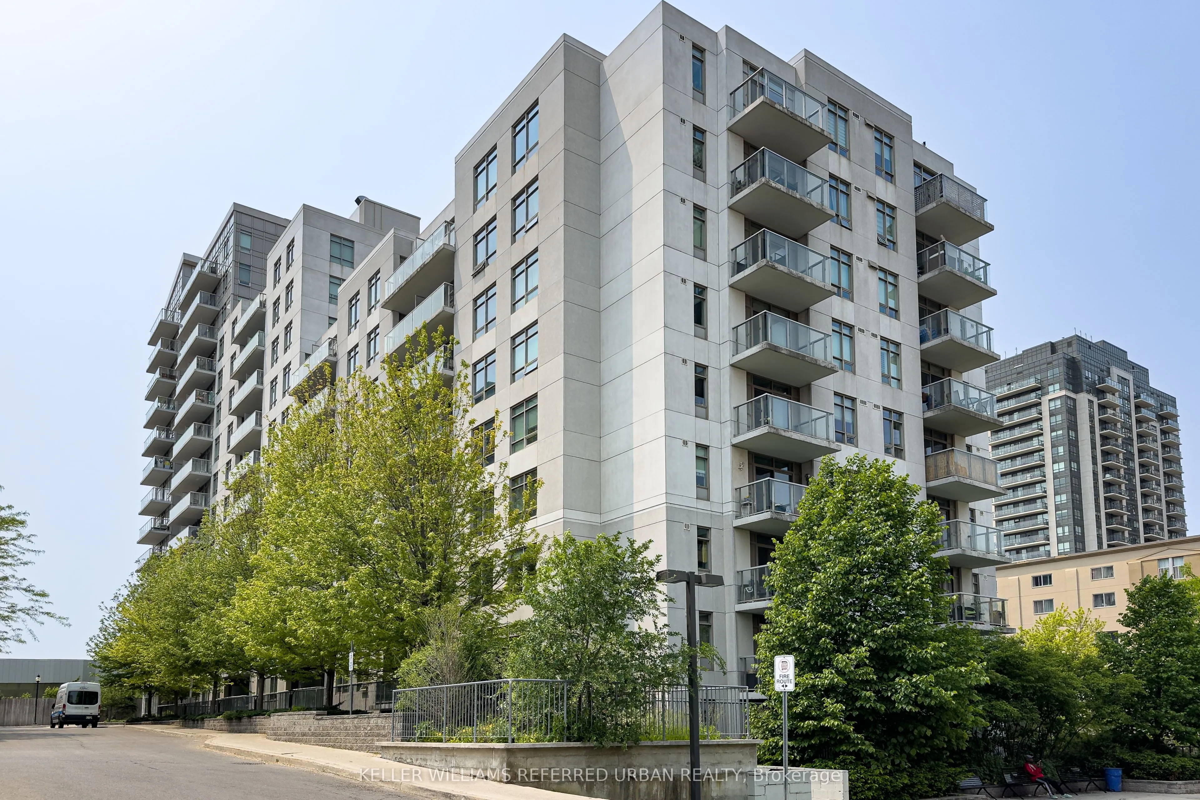 816 Lansdowne Avenue #1014