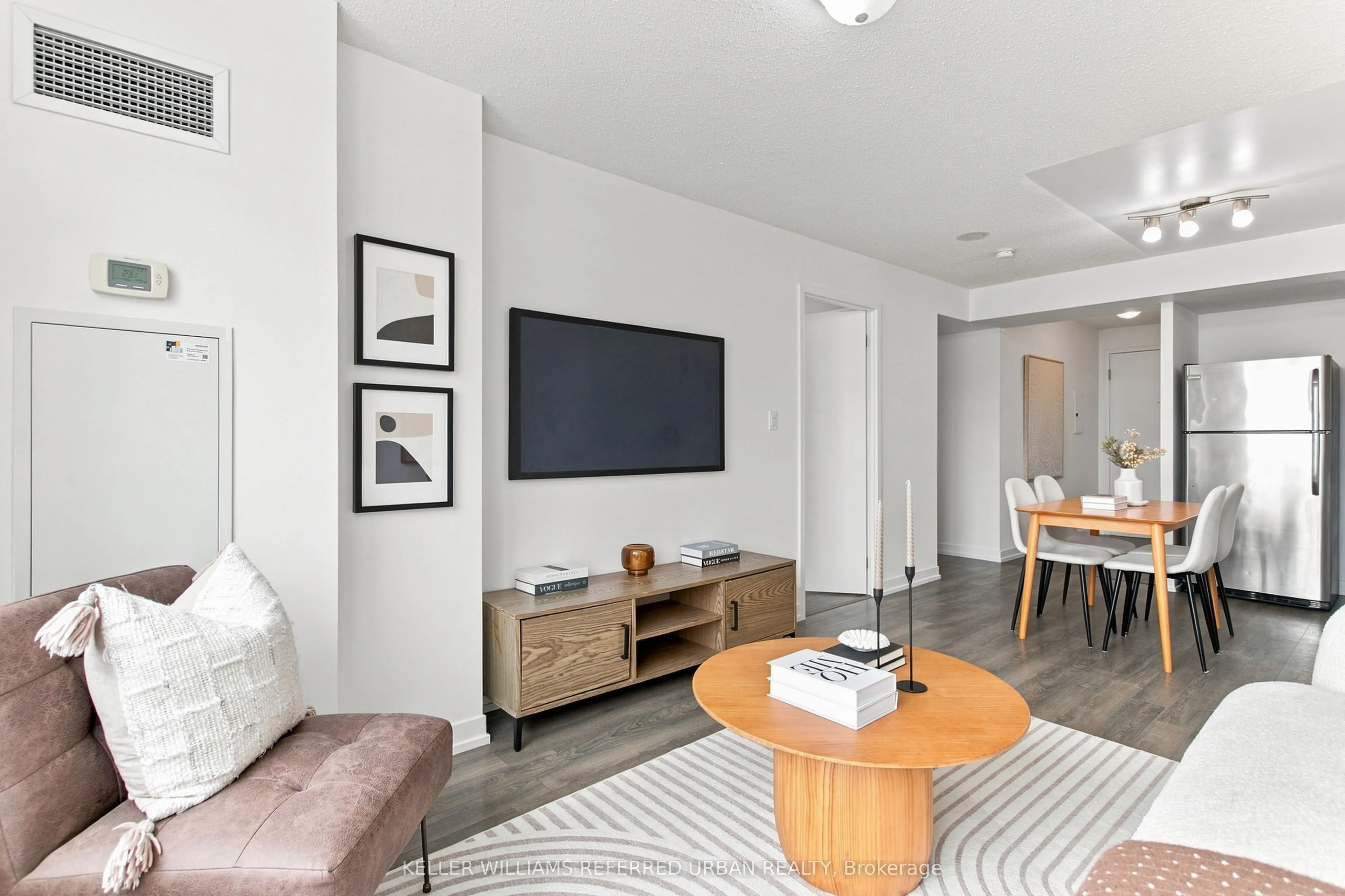 816 Lansdowne Avenue #1014