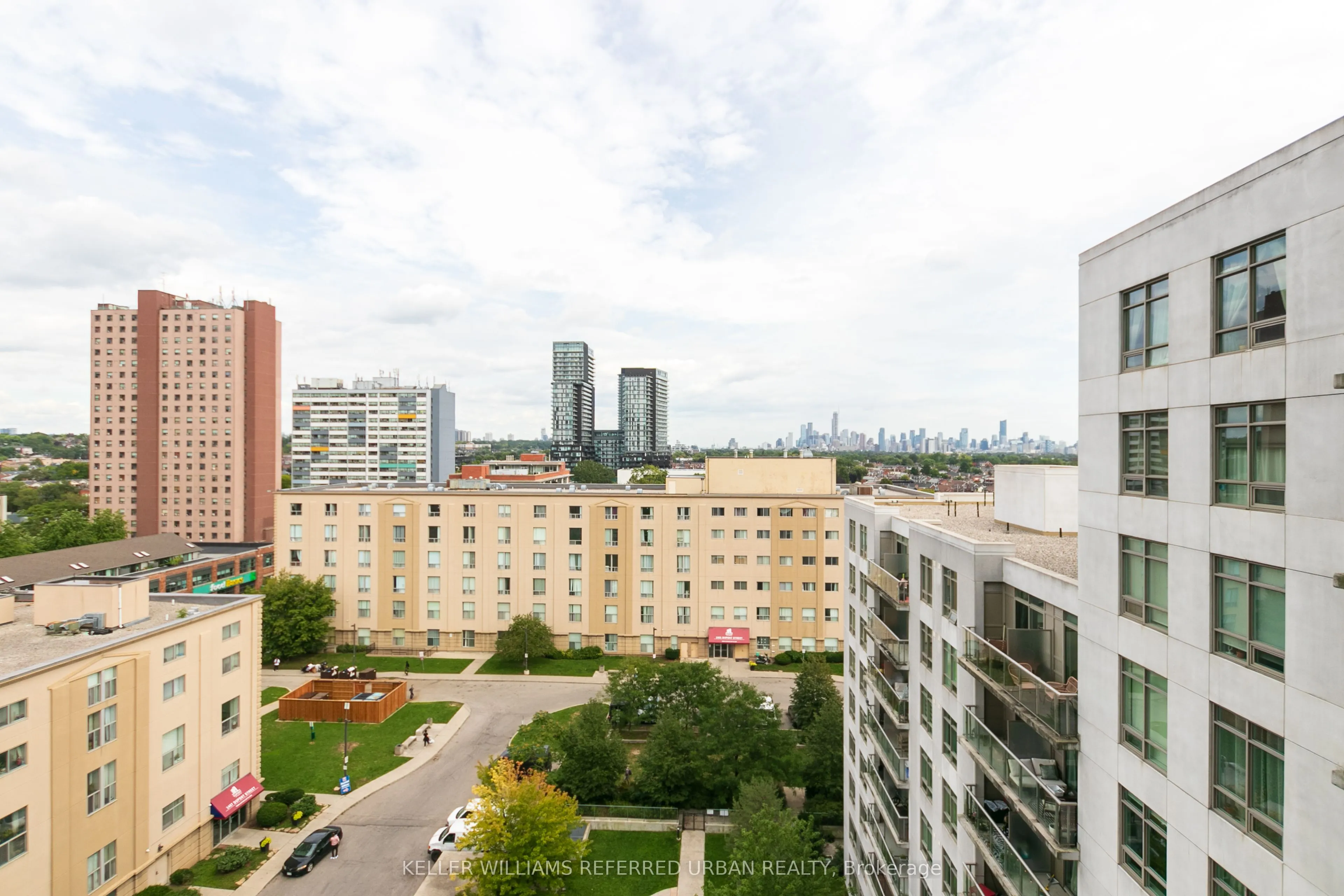 816 Lansdowne Avenue #1014