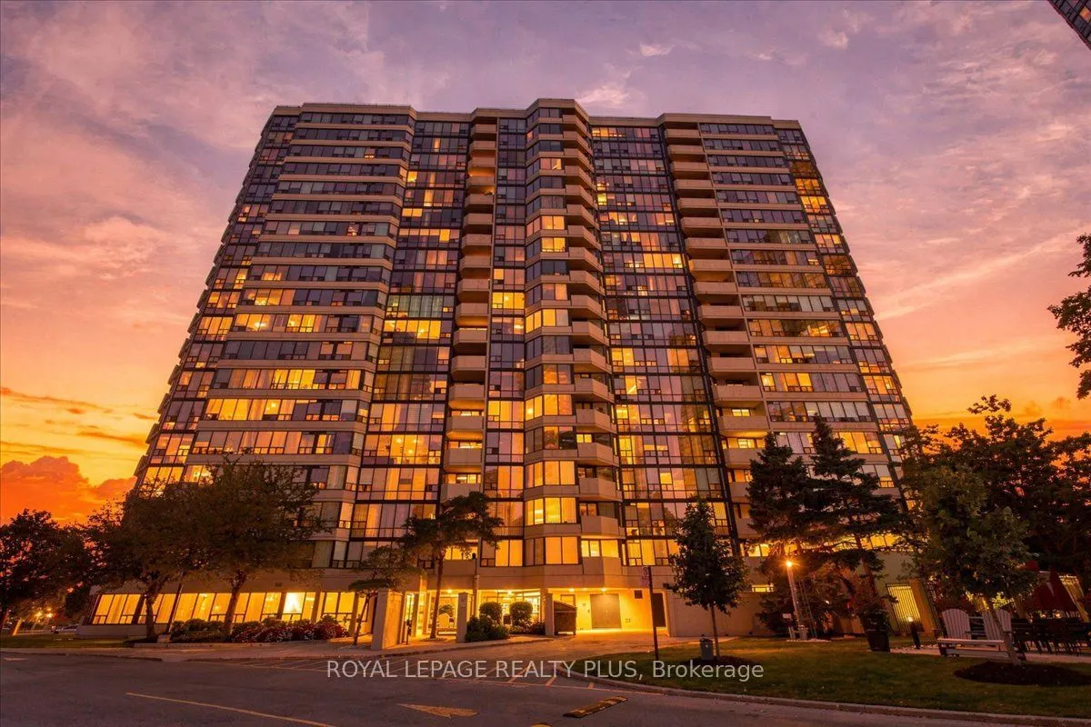 350 Rathburn Road W #701