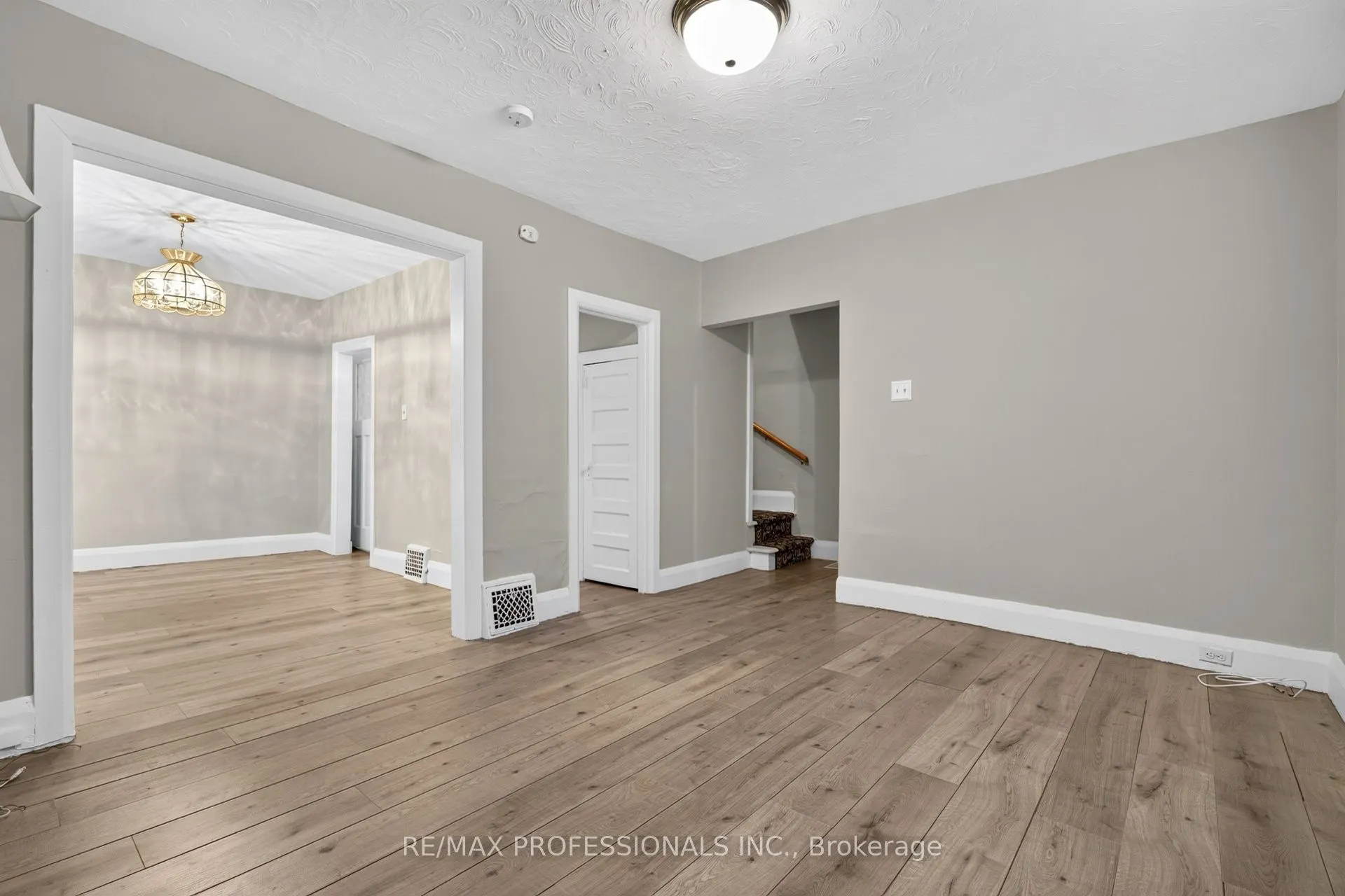 262 Melrose Street