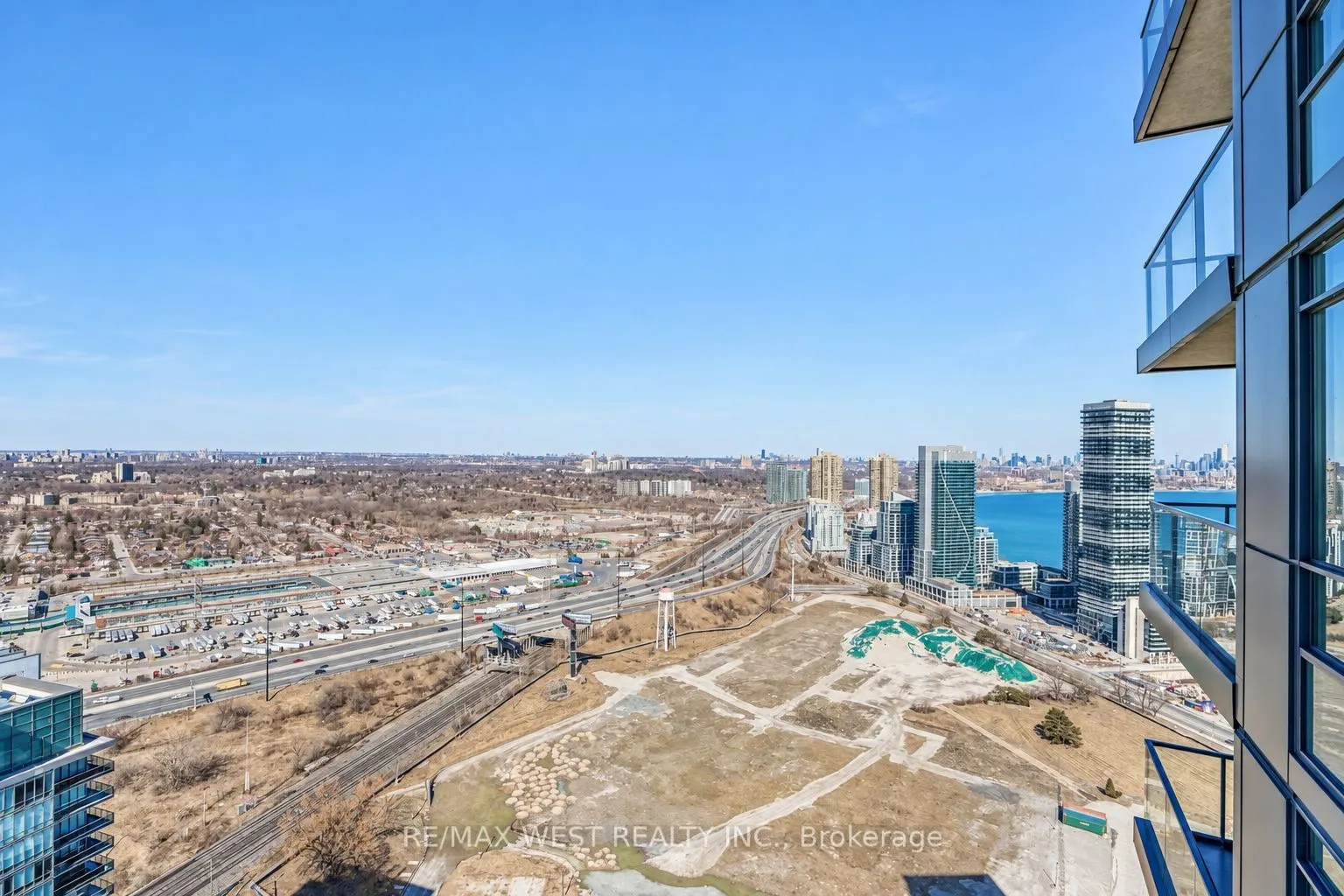 36 Park Lawn Road #2107