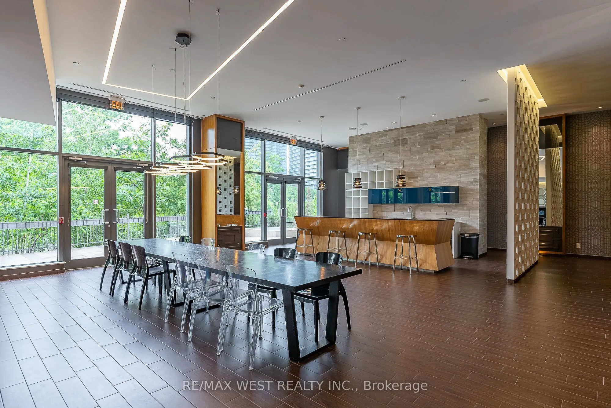 36 Park Lawn Road #2107