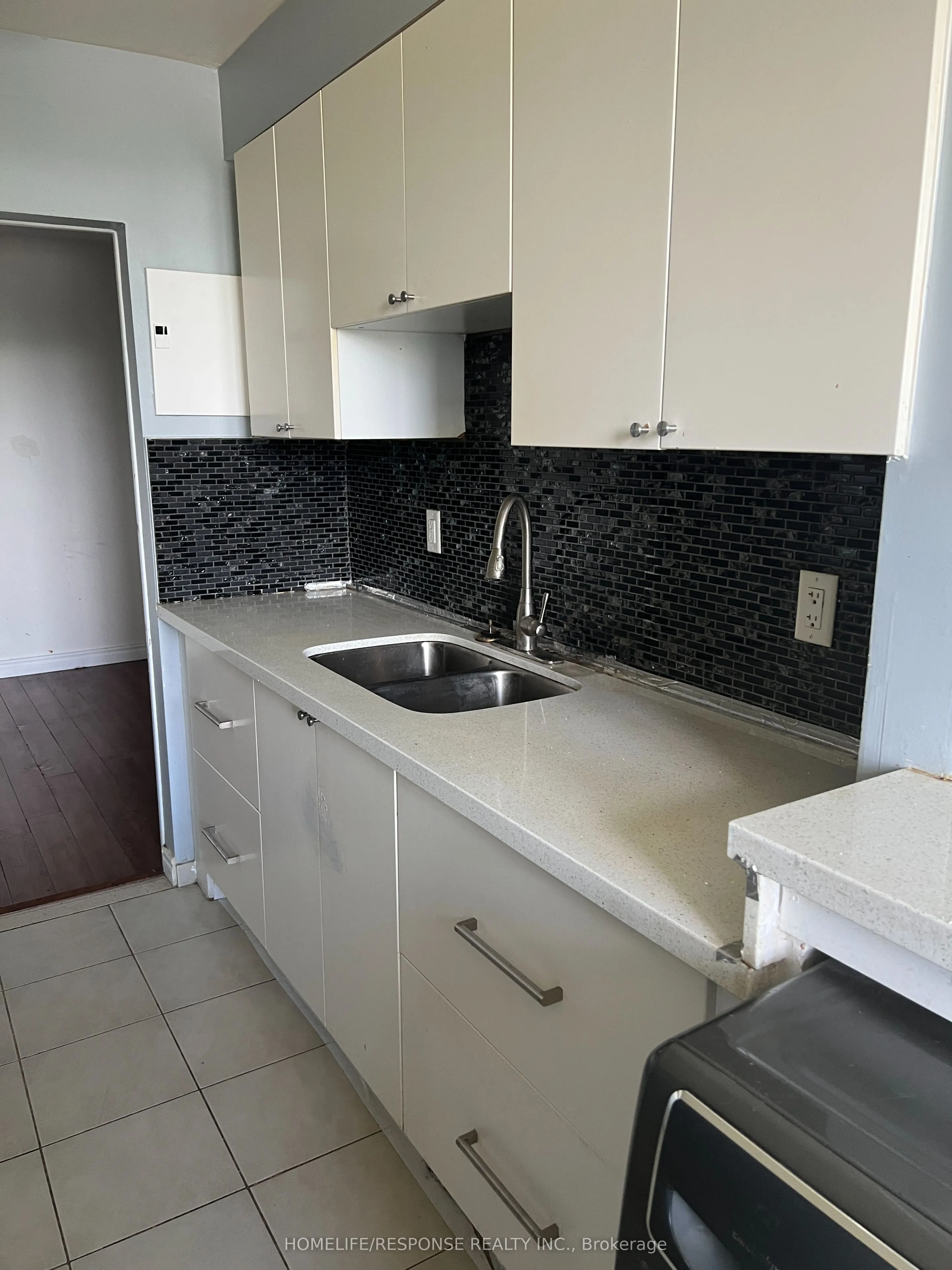 1625 BLOOR Street #715