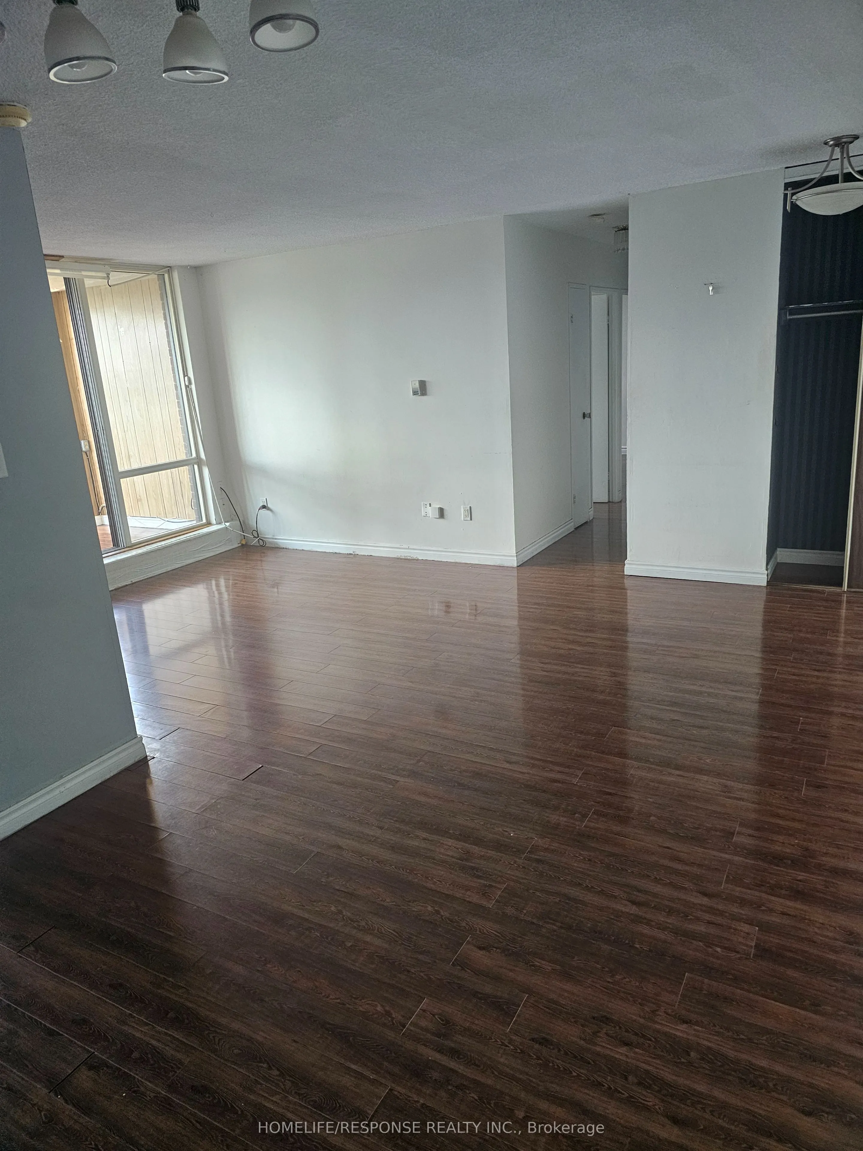 1625 BLOOR Street #715