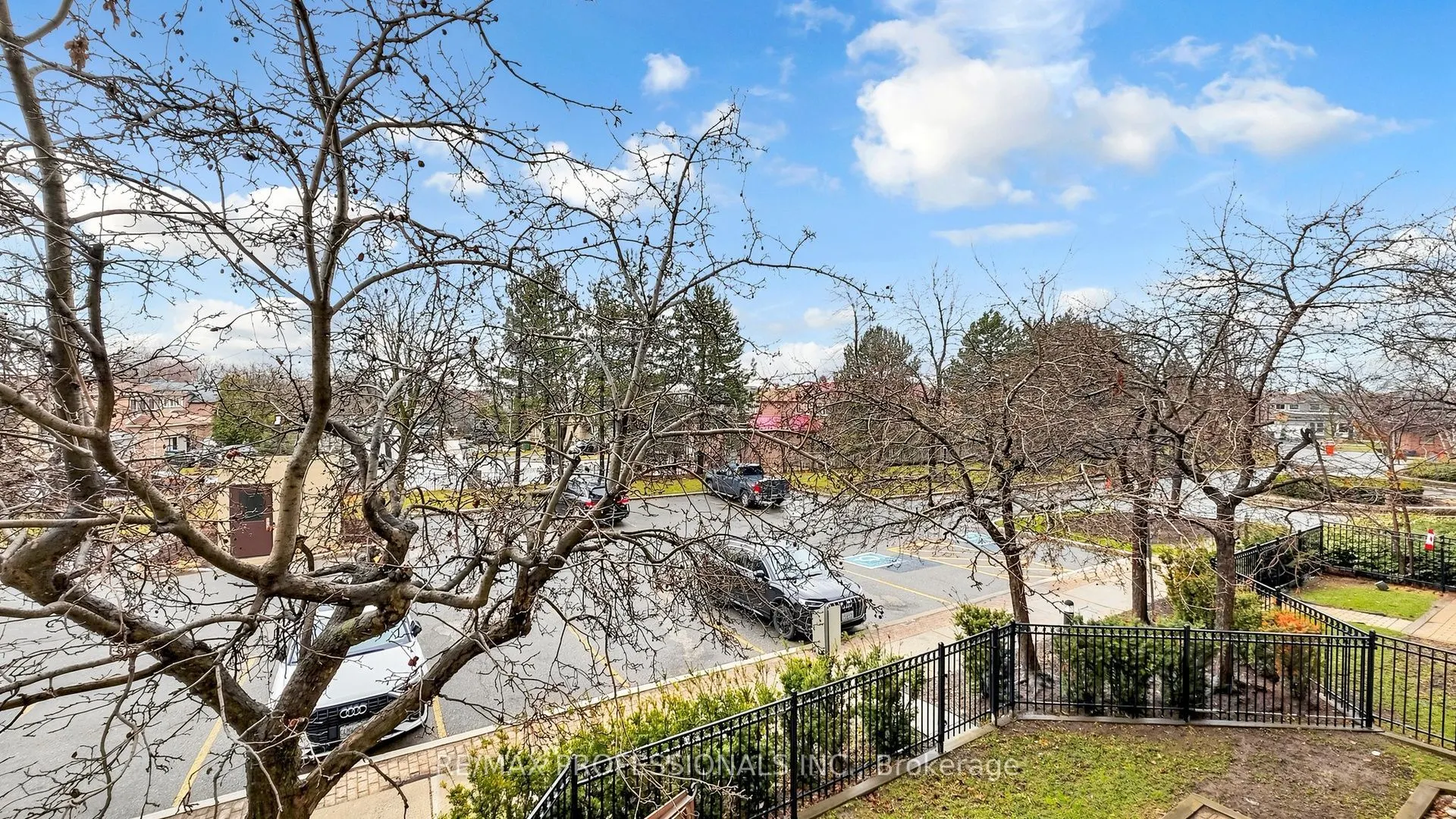20 Cherrytree Drive #1107