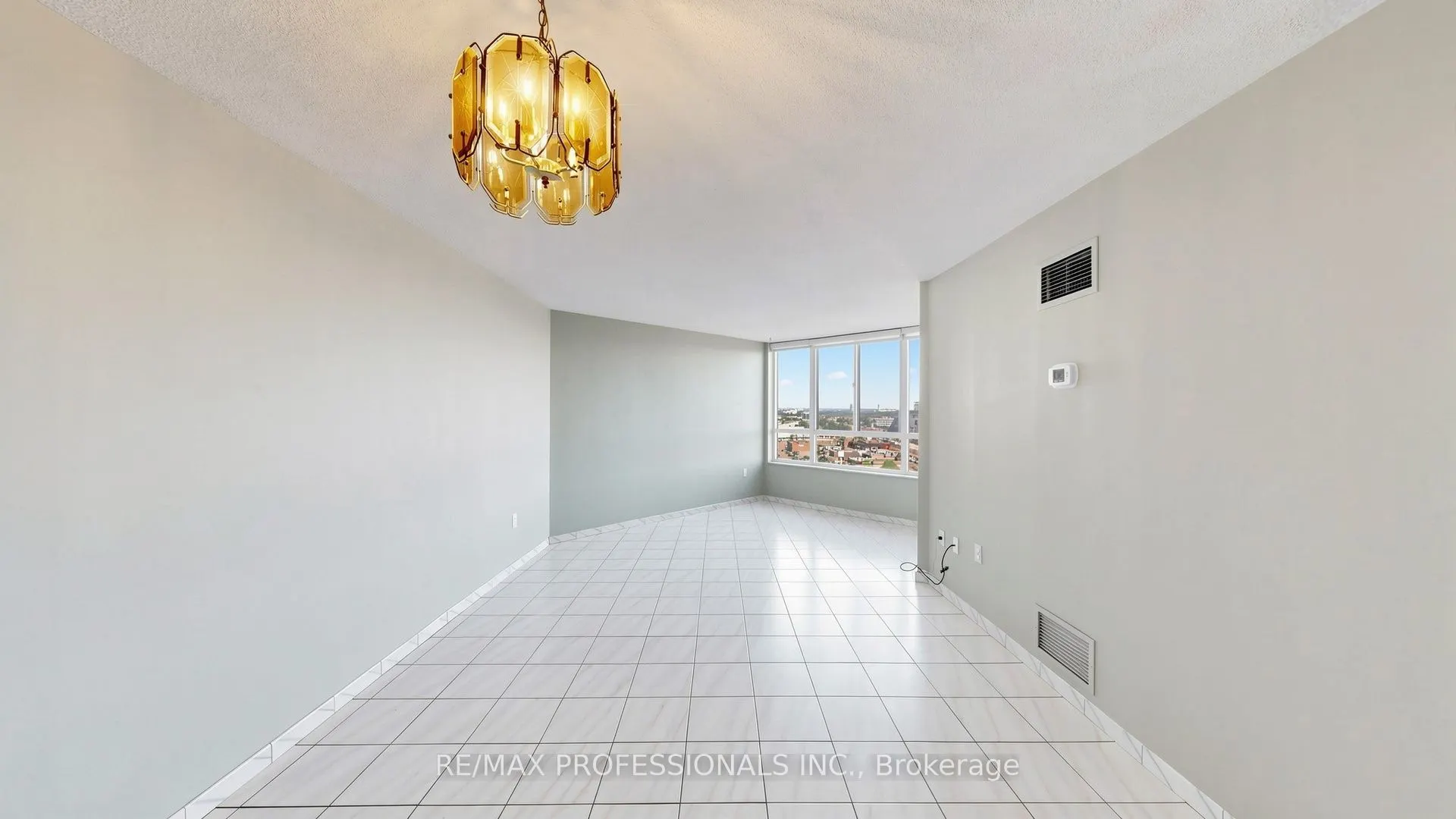 20 Cherrytree Drive #1107