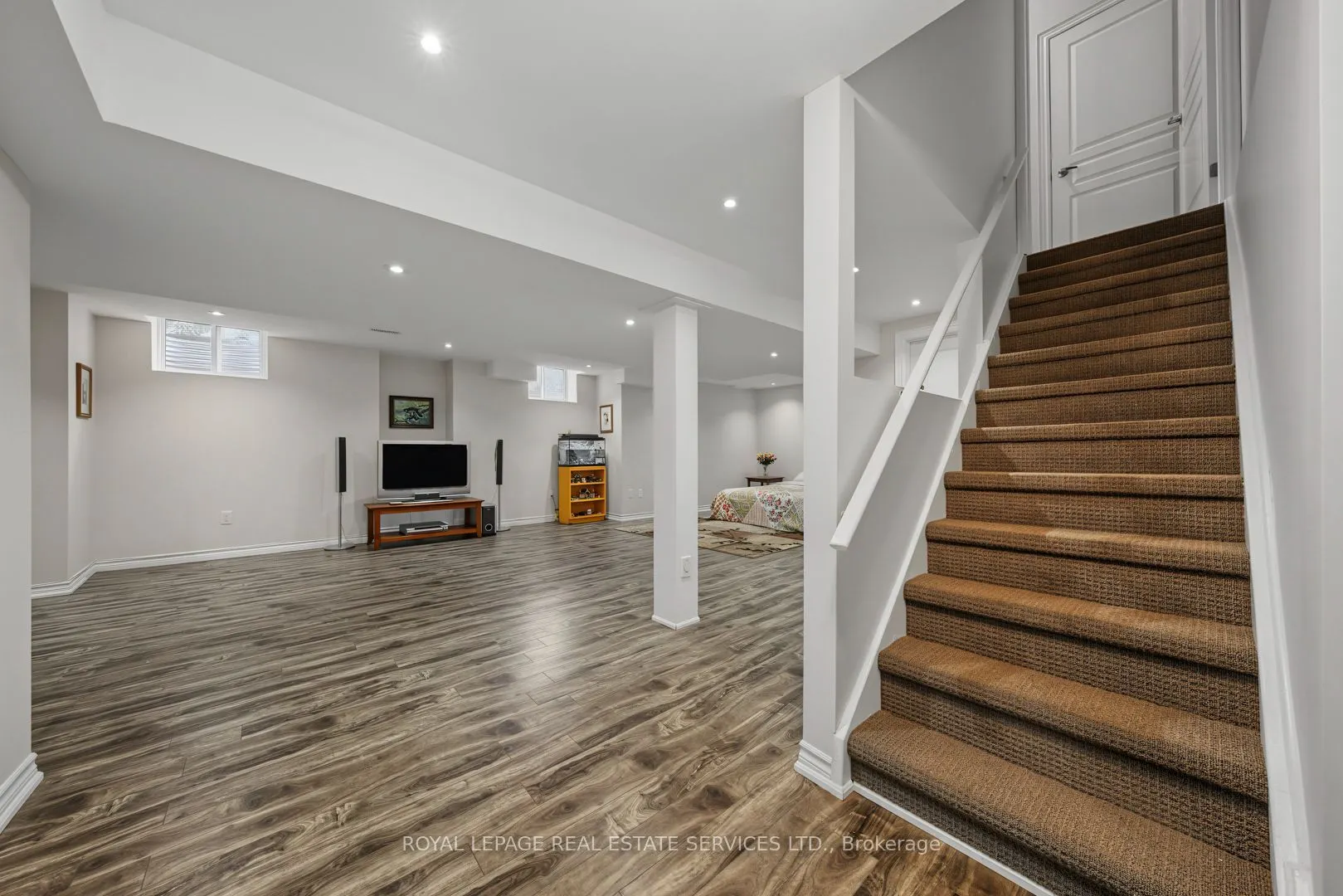 3368 Raspberry Bush Trail