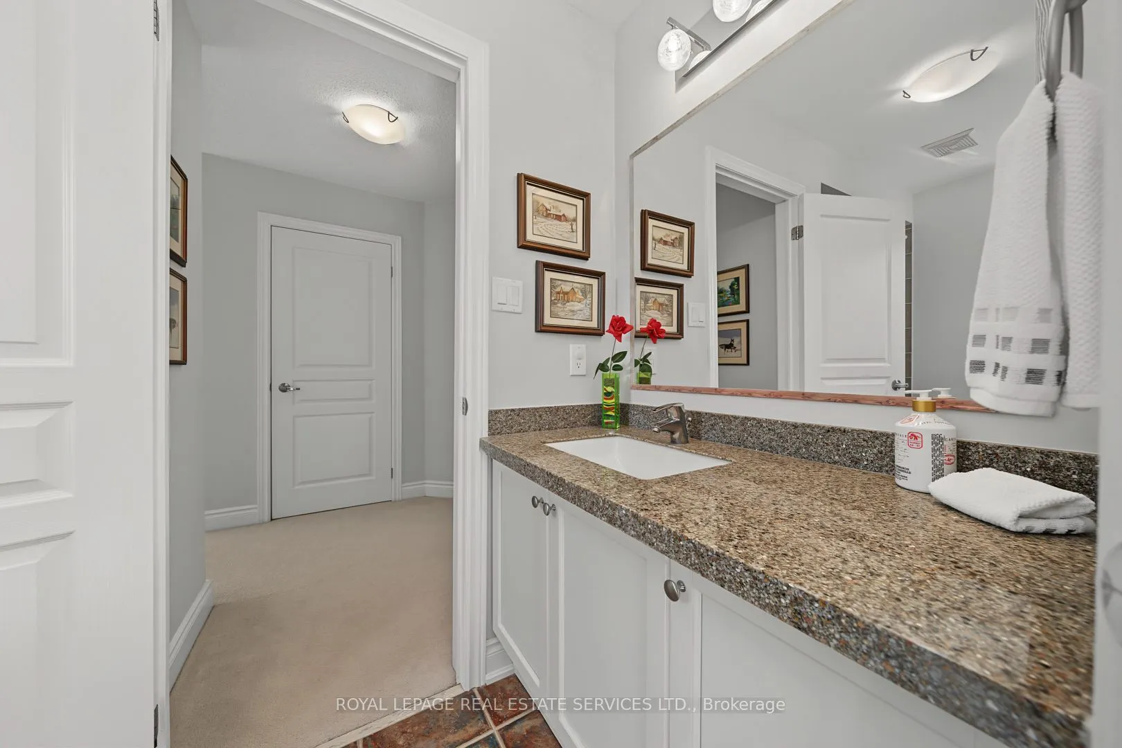 3368 Raspberry Bush Trail