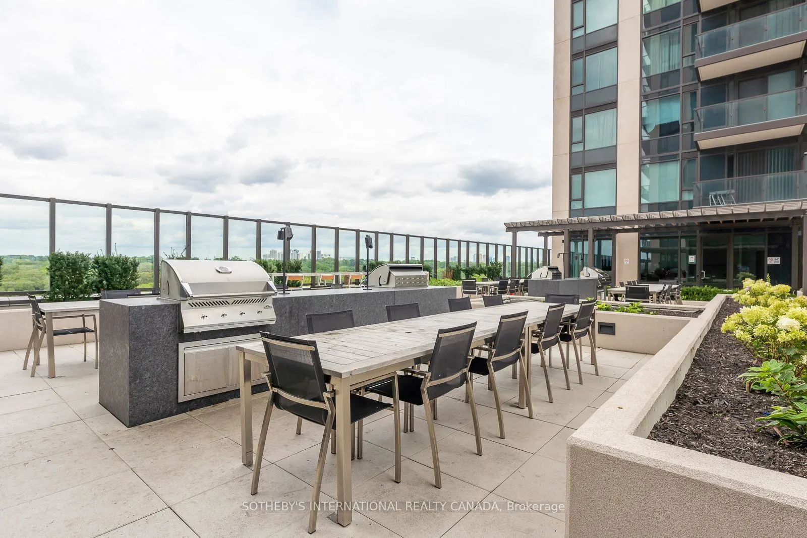 1928 Lake Shore Boulevard W #3906