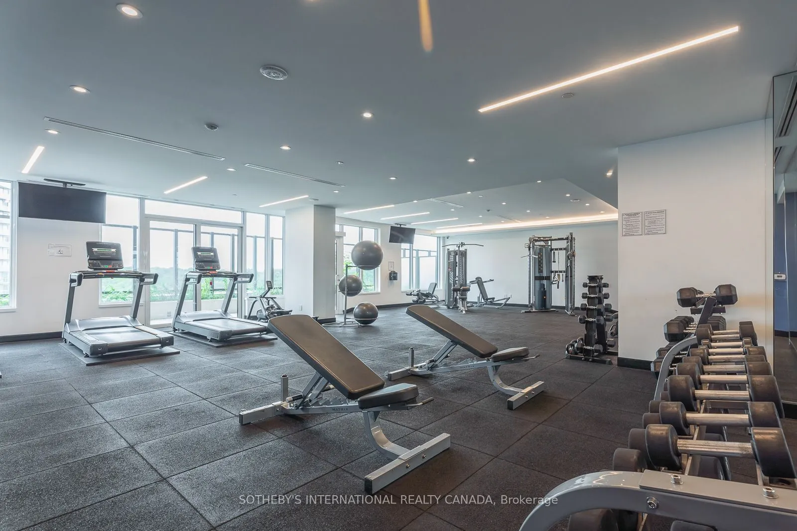 1928 Lake Shore Boulevard W #3906