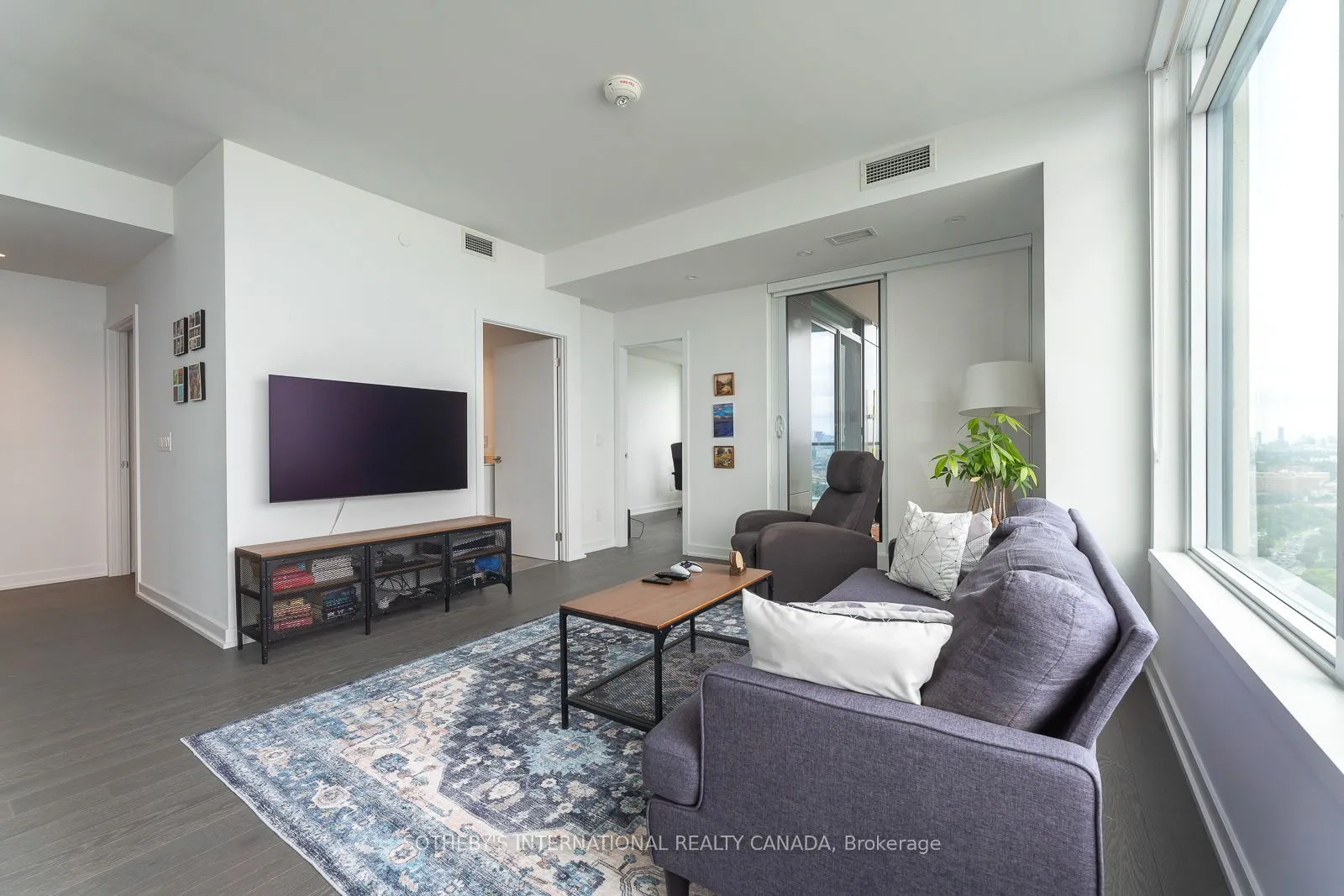 1928 Lake Shore Boulevard W #3906