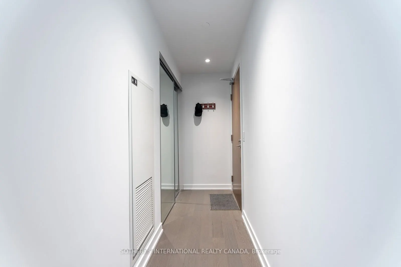 1928 Lake Shore Boulevard W #3906