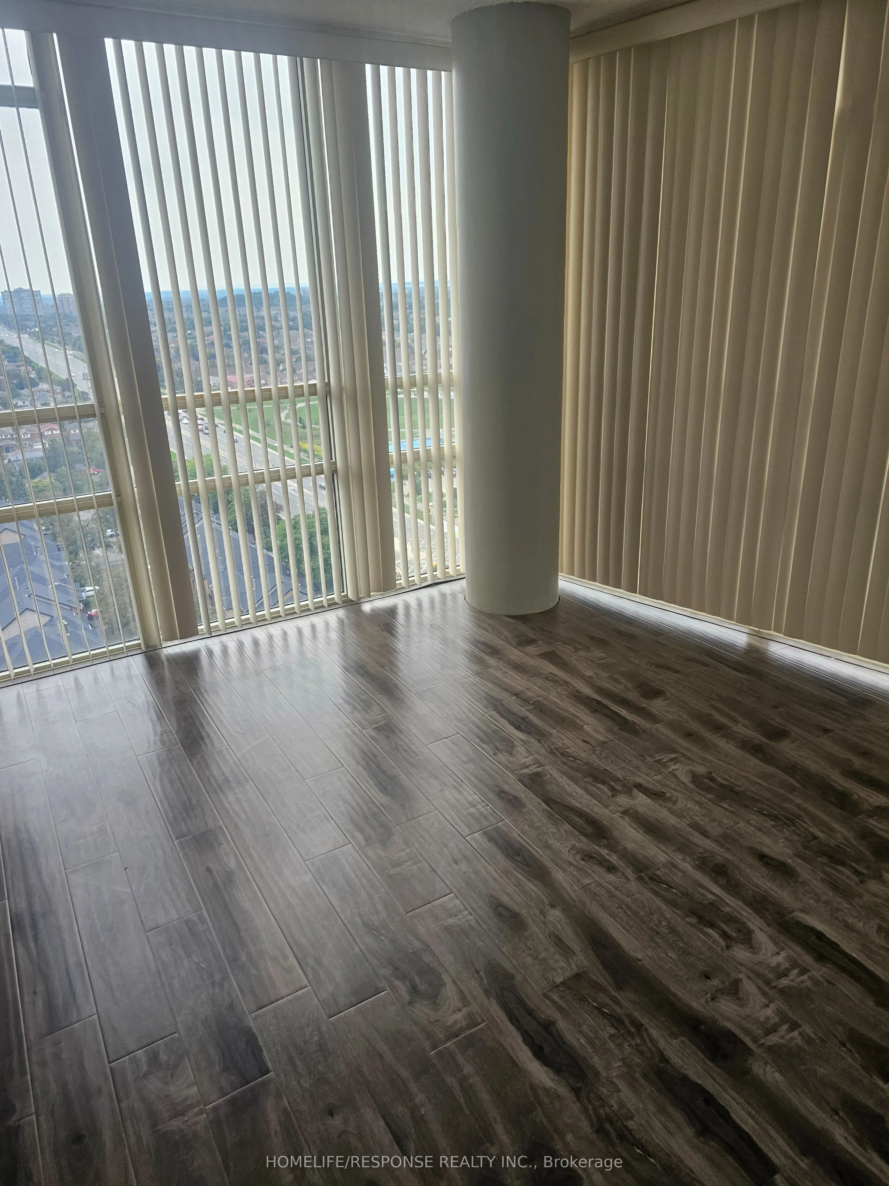 50 EGLINTON Avenue W #2010