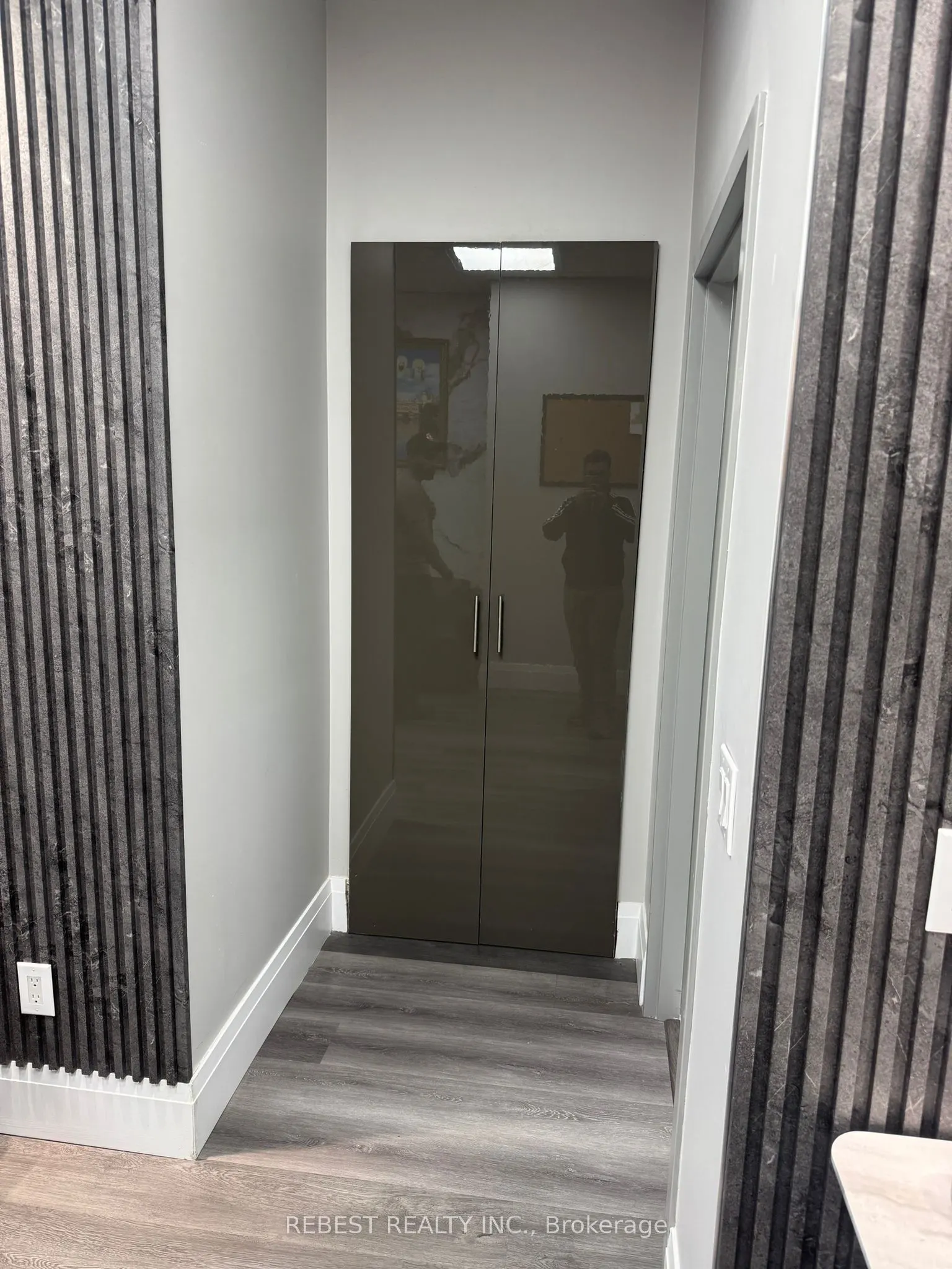 5 Brisdale Drive #206