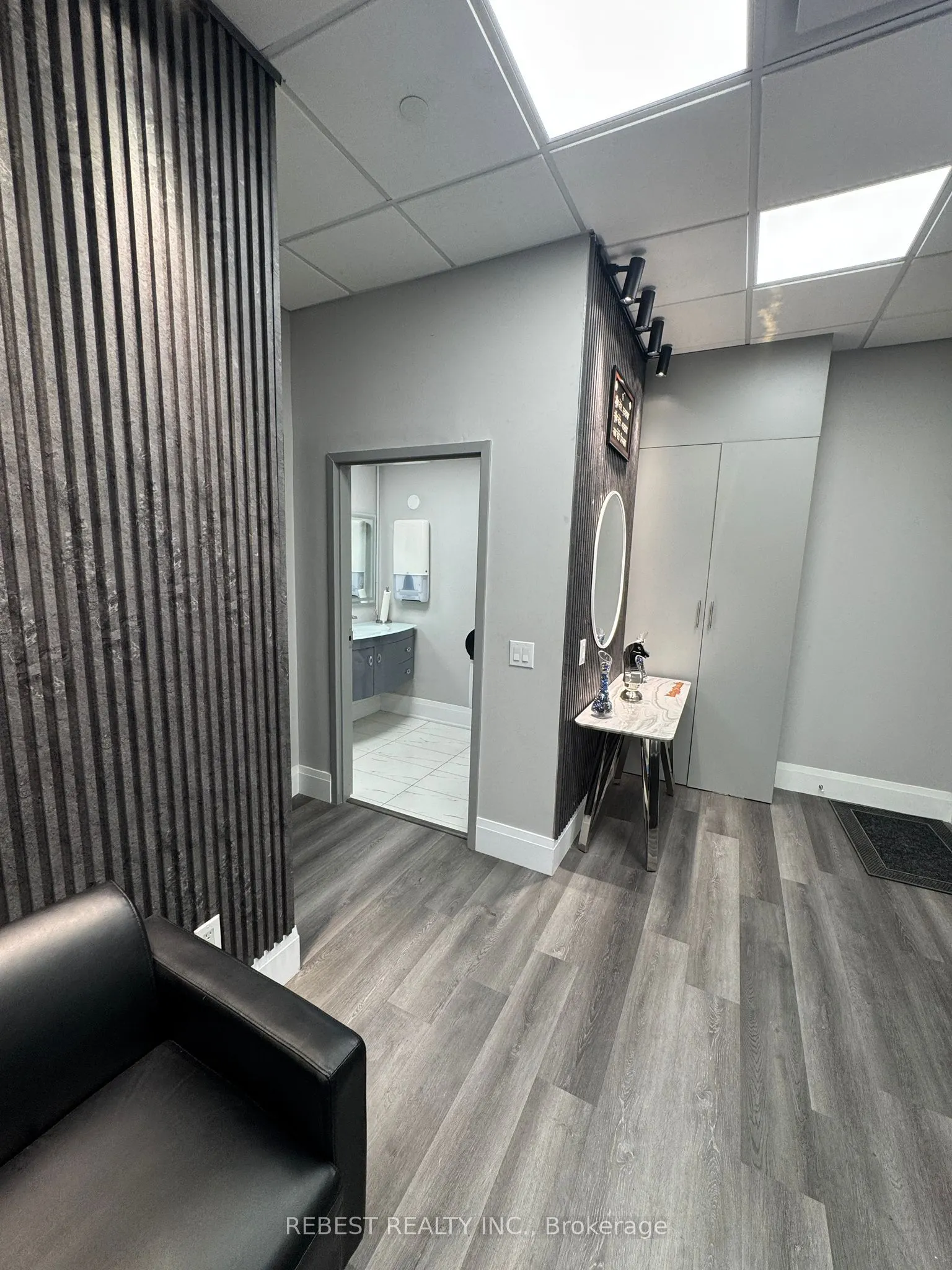 5 Brisdale Drive #206