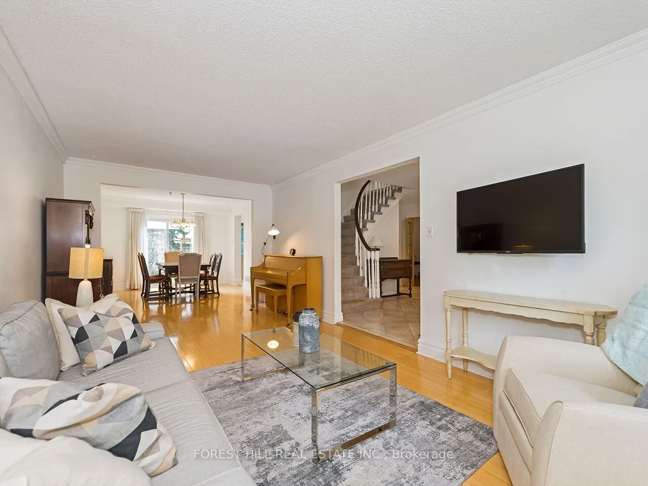 6366 Miller's Grove