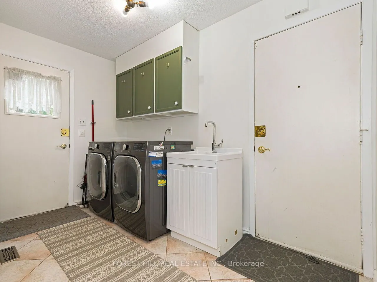6366 Miller's Grove