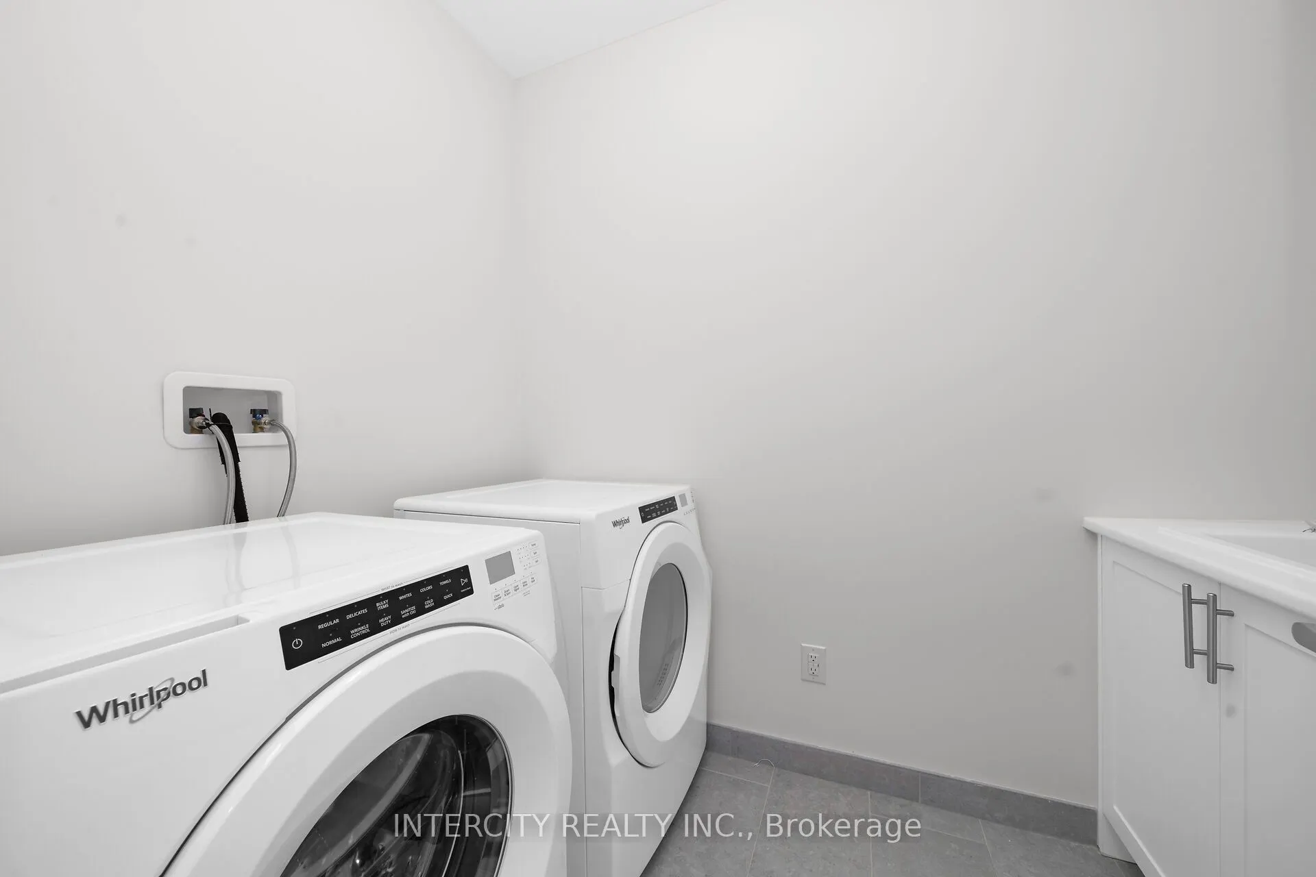 604 Glasgow Road #18-90