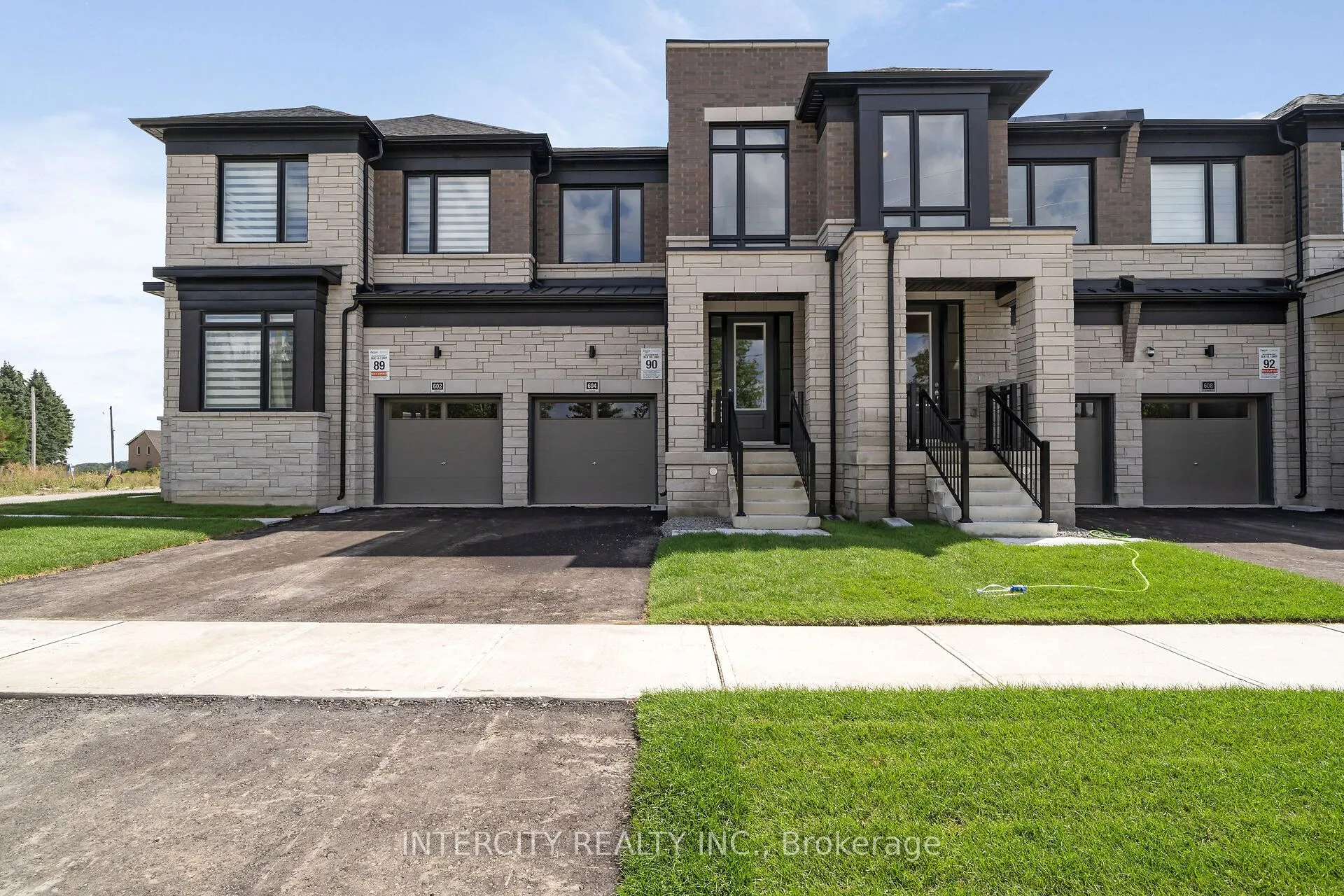 604 Glasgow Road #18-90
