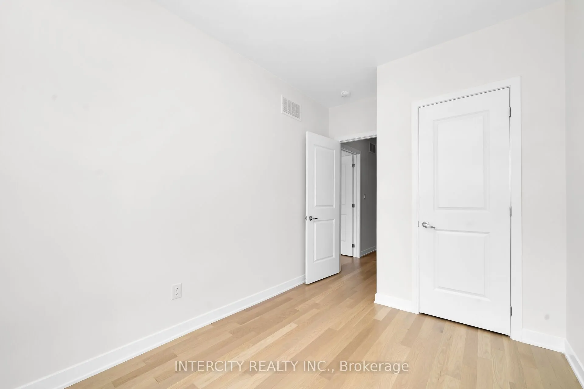 604 Glasgow Road #18-90