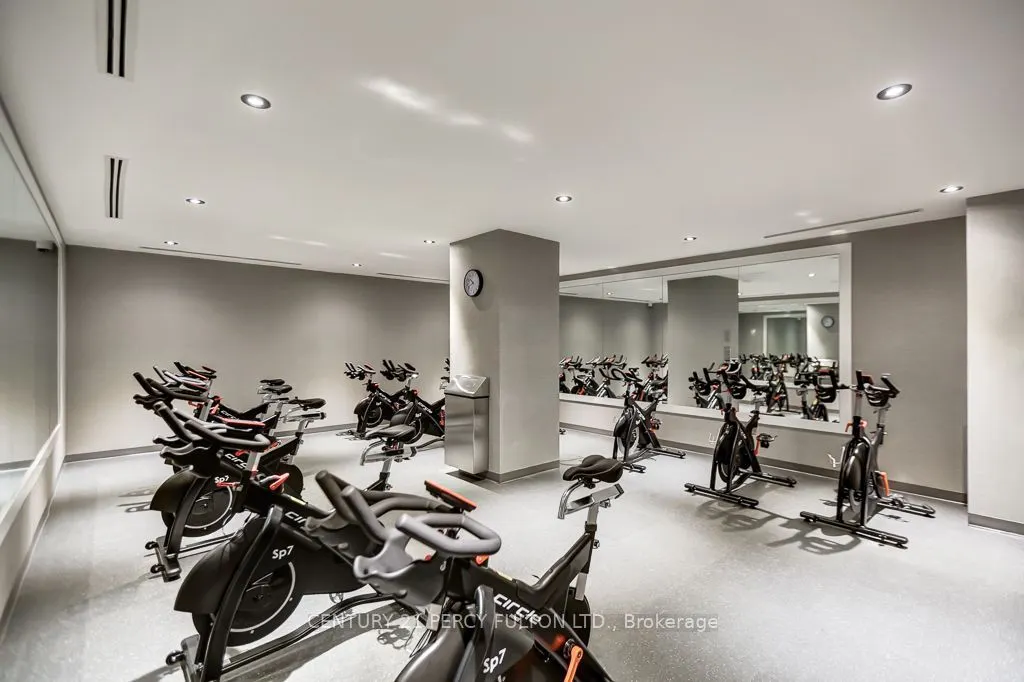 38 Annie Craig Drive #1110