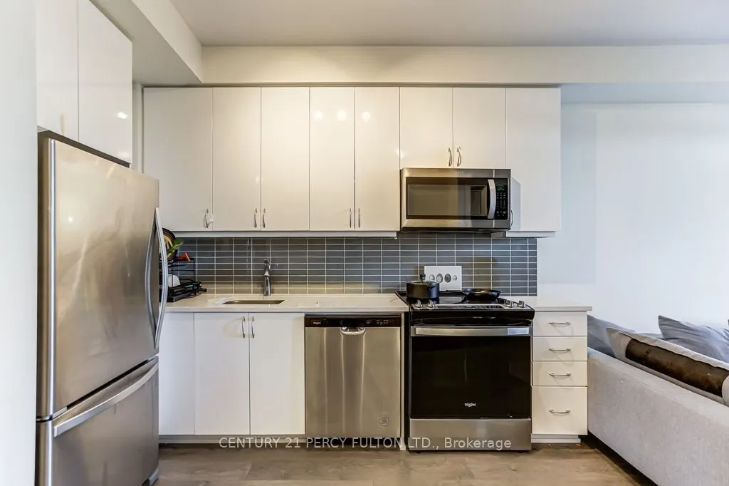 38 Annie Craig Drive #1110