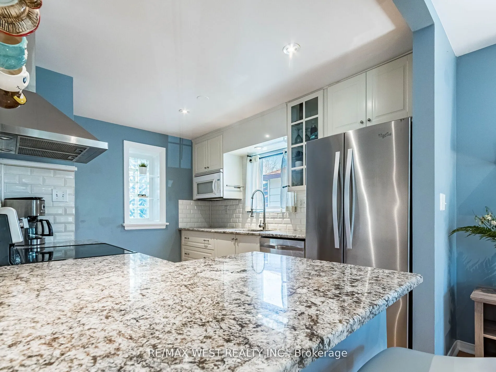 76 Laburnham Avenue