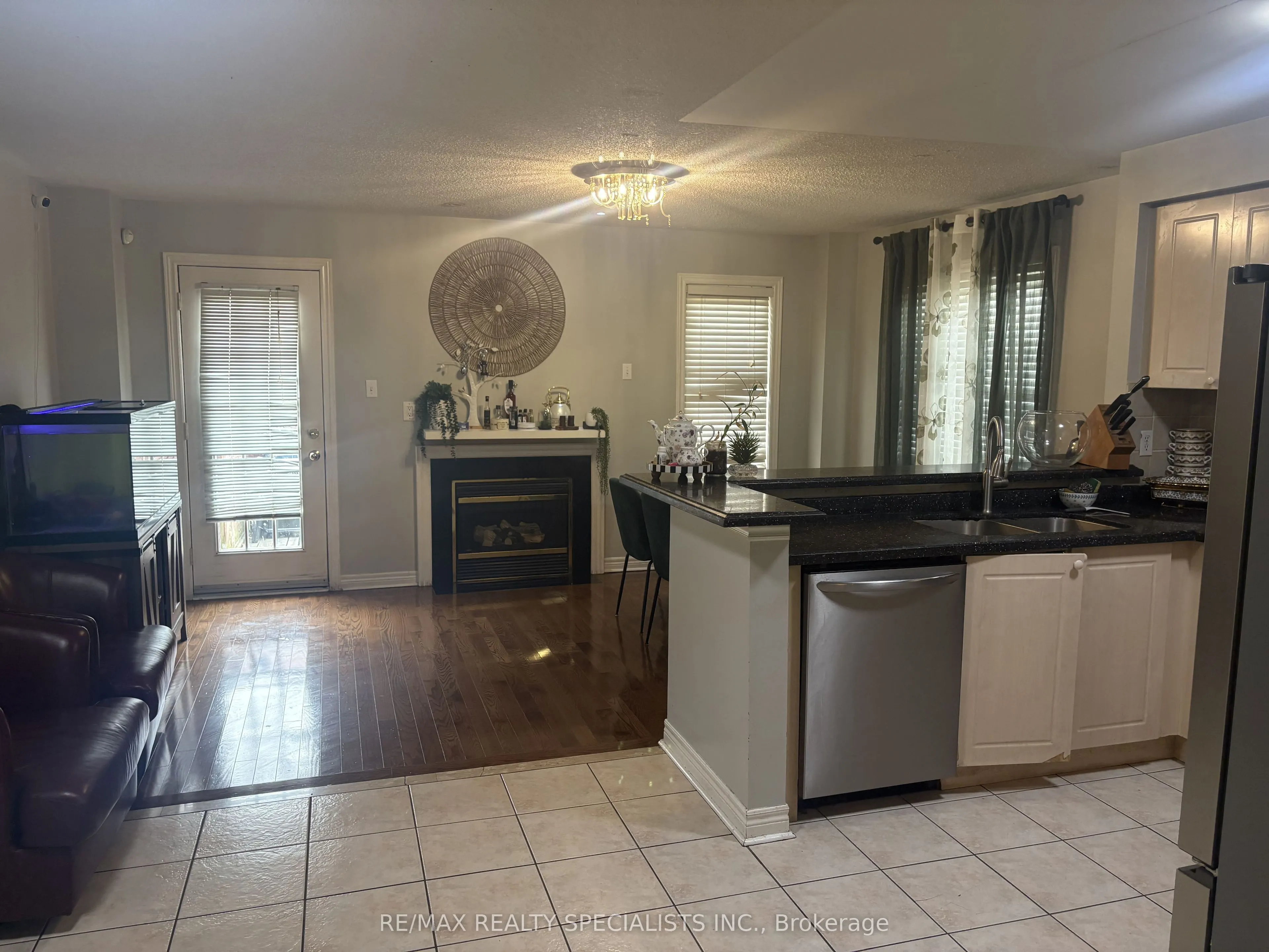 3137 Bentley Drive
