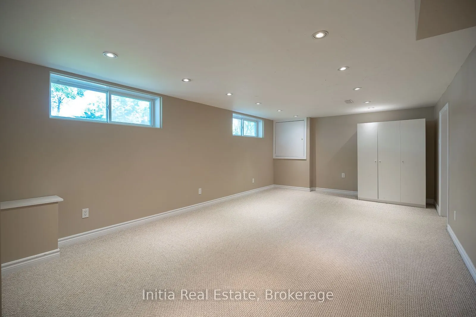 53 Burrows Avenue