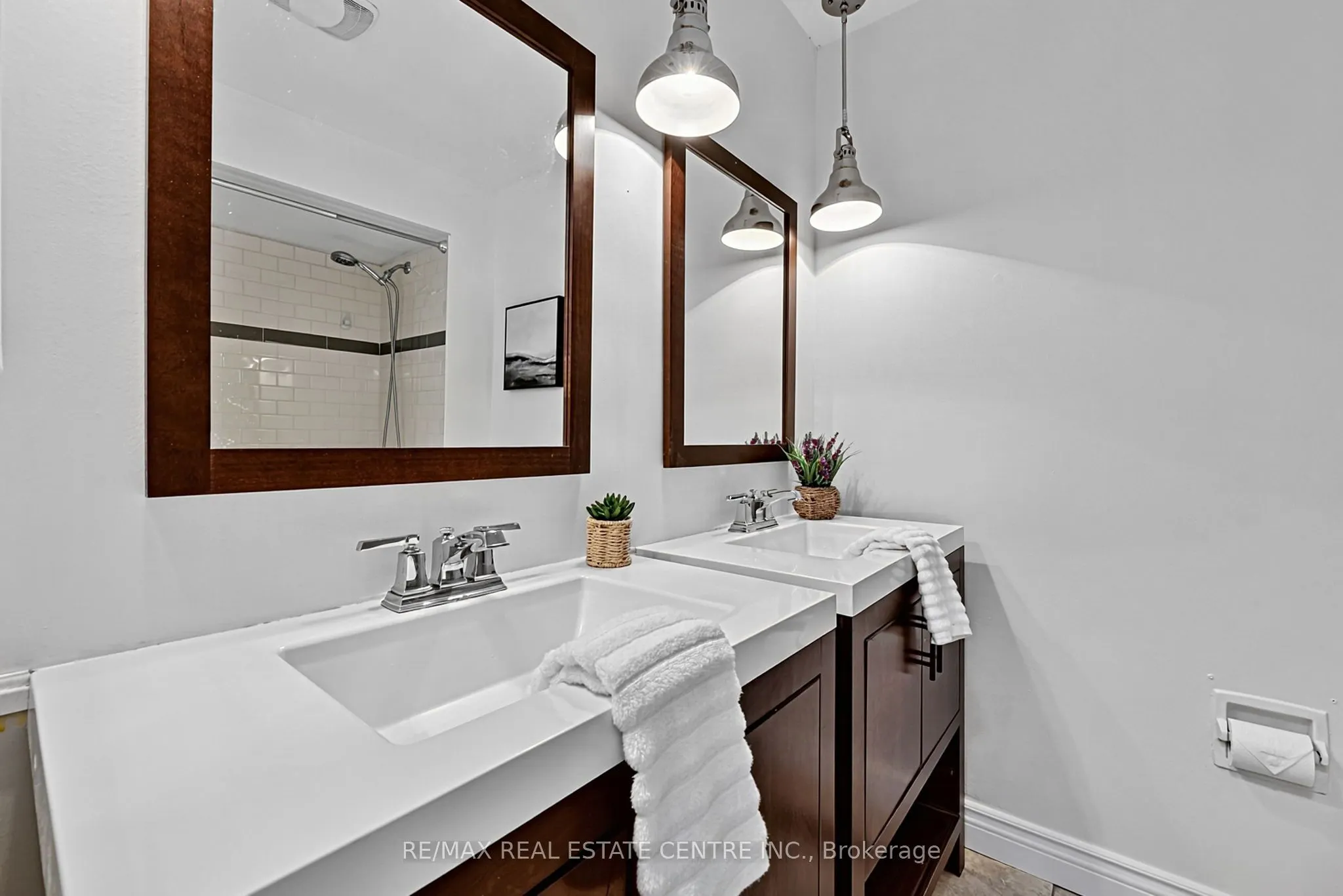 175 Burbank Crescent