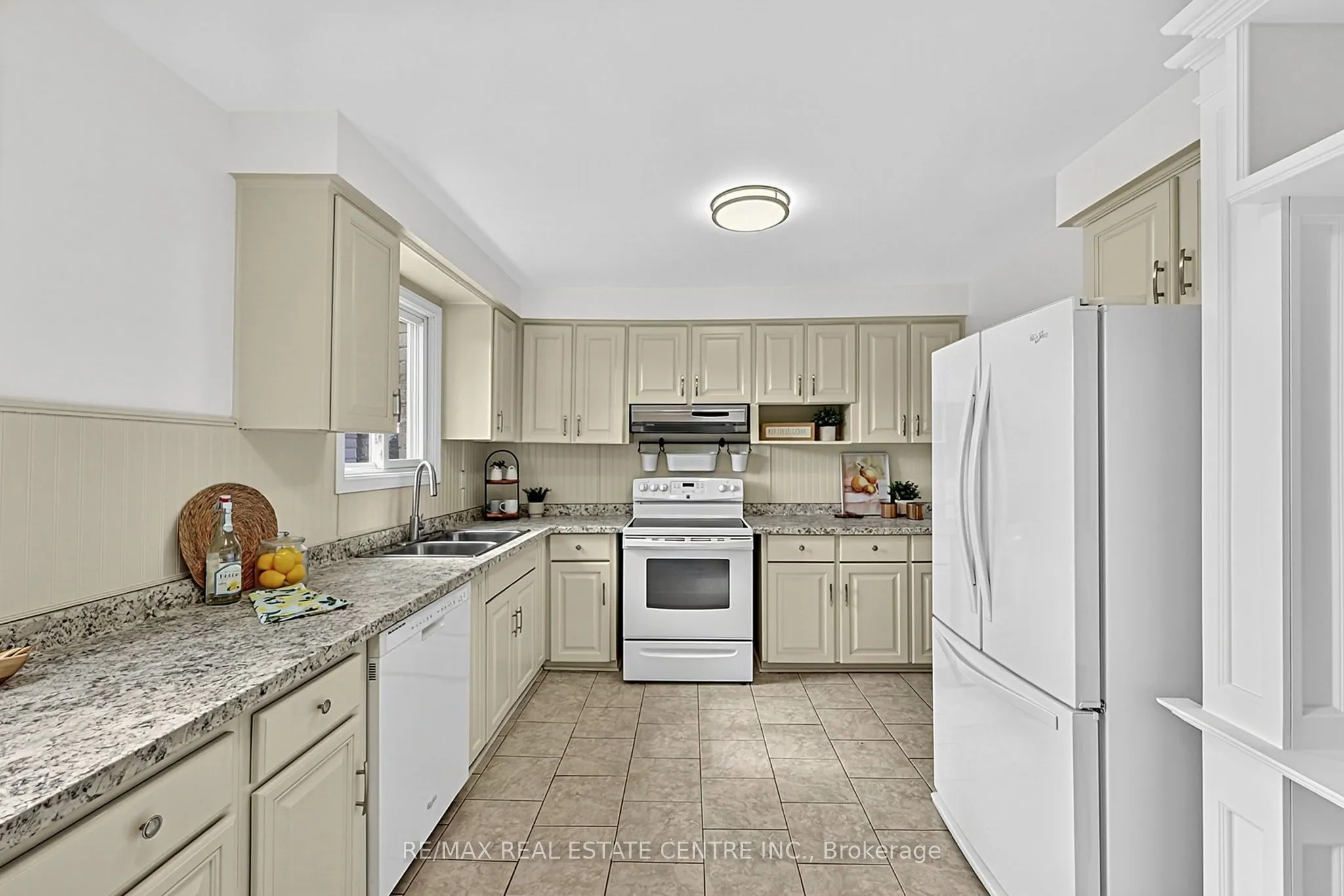 175 Burbank Crescent