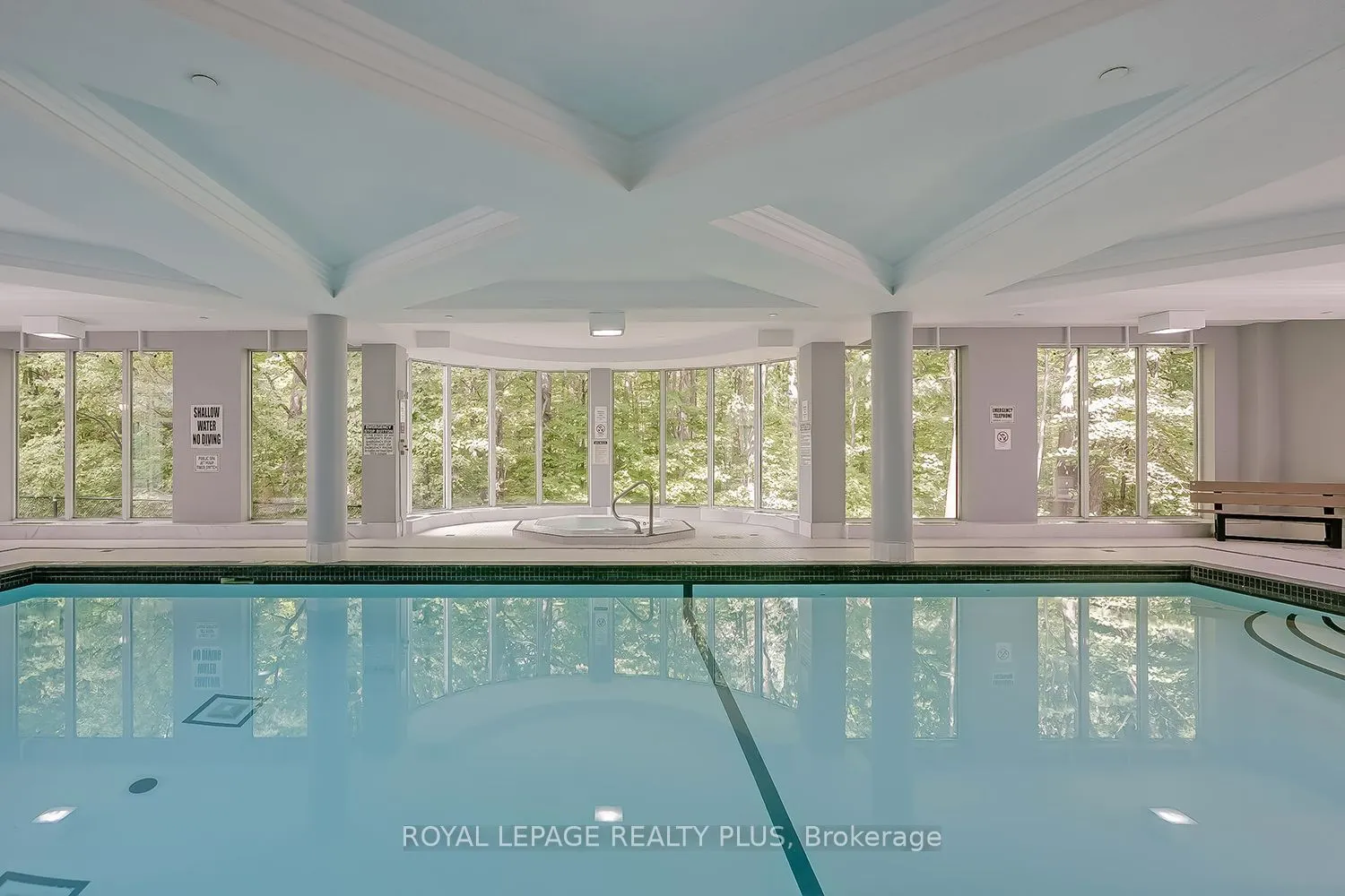 2585 Erin Centre Boulevard #1101