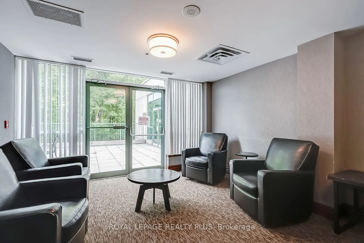 2585 Erin Centre Boulevard #1101