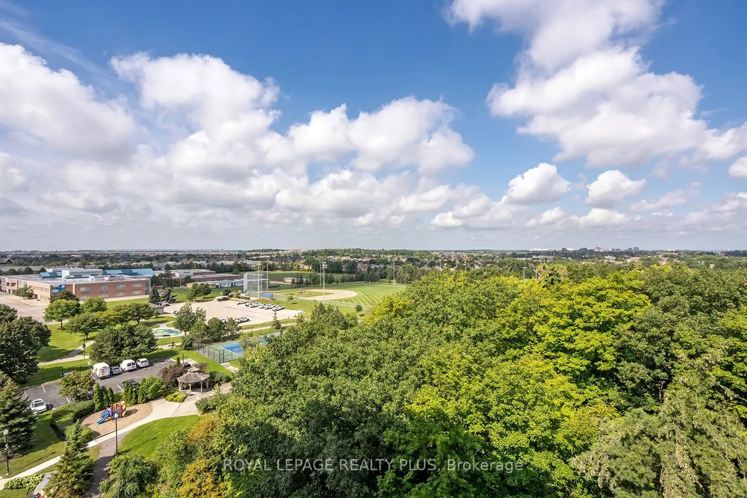 2585 Erin Centre Boulevard #1101