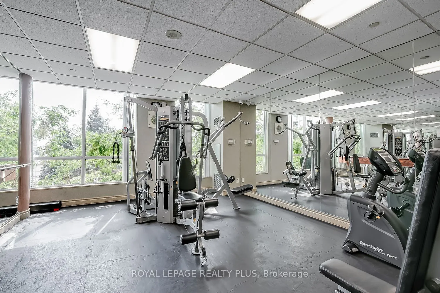 2585 Erin Centre Boulevard #1101