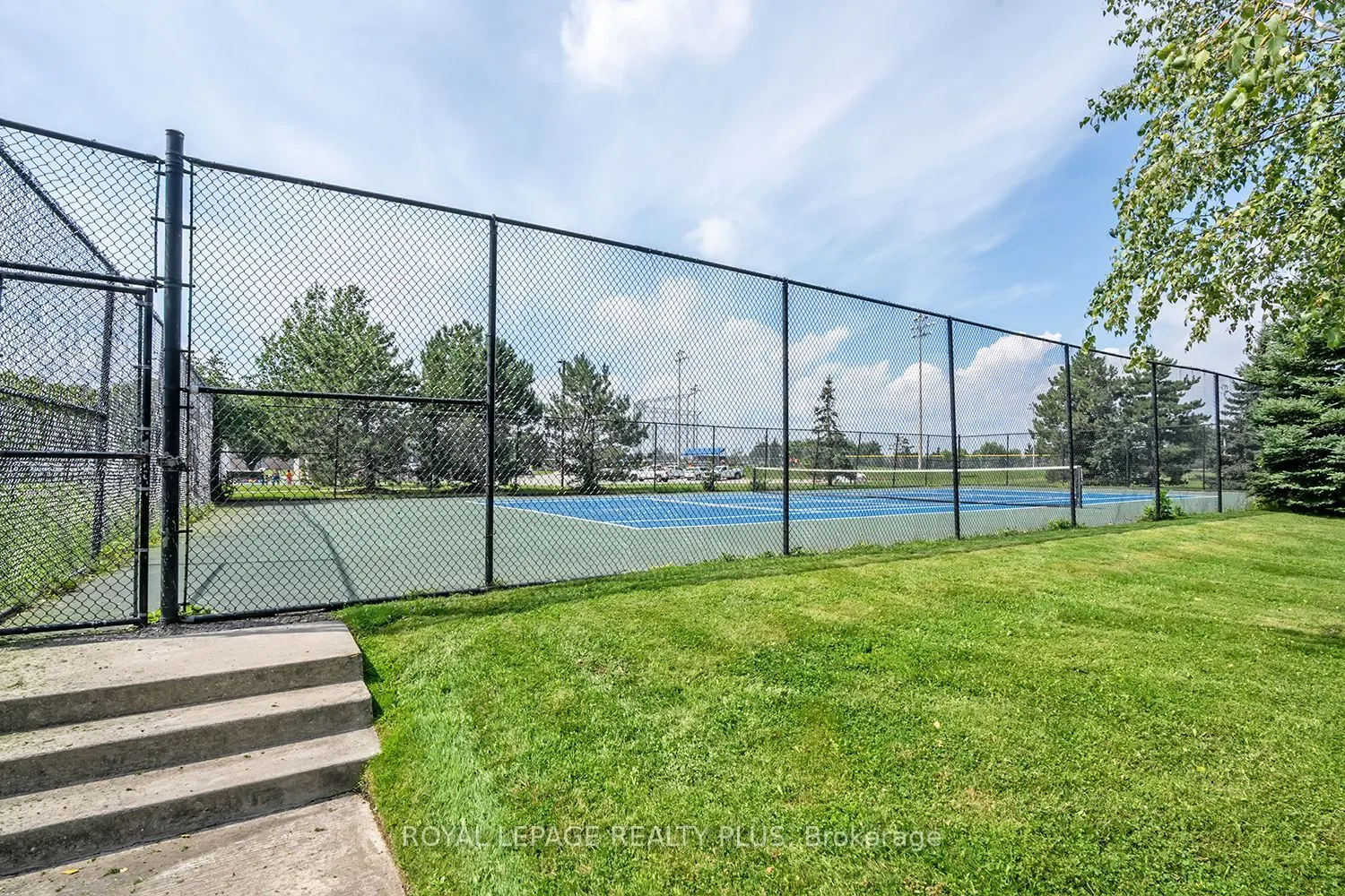 2585 Erin Centre Boulevard #1101