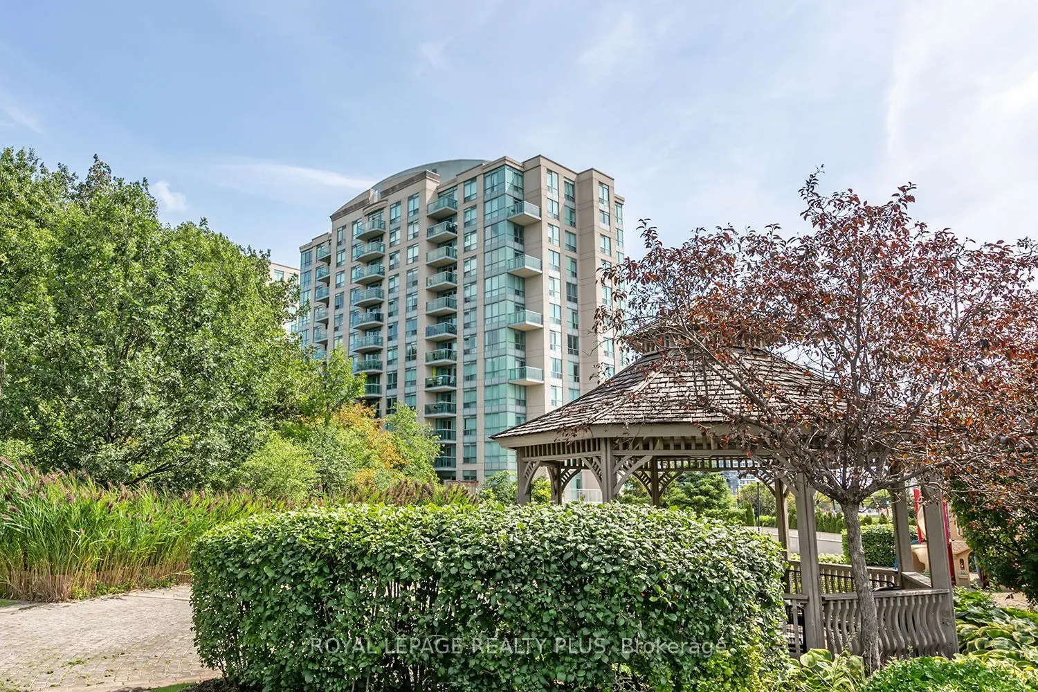 2585 Erin Centre Boulevard #1101