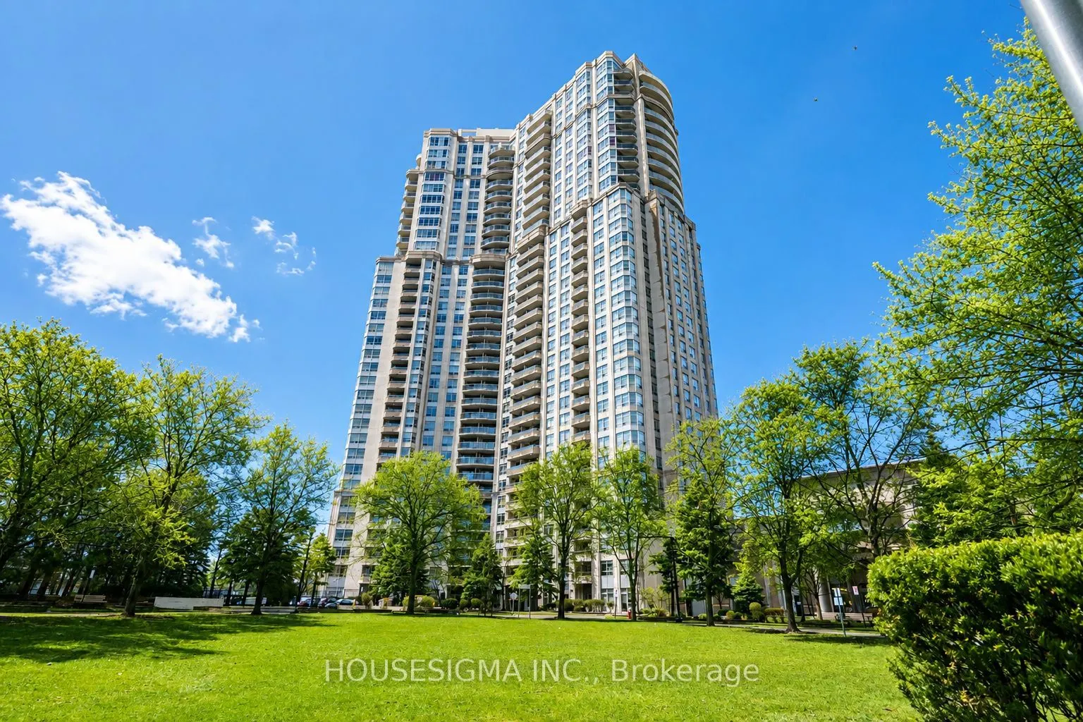 35 Kingsbridge Garden Circle #513