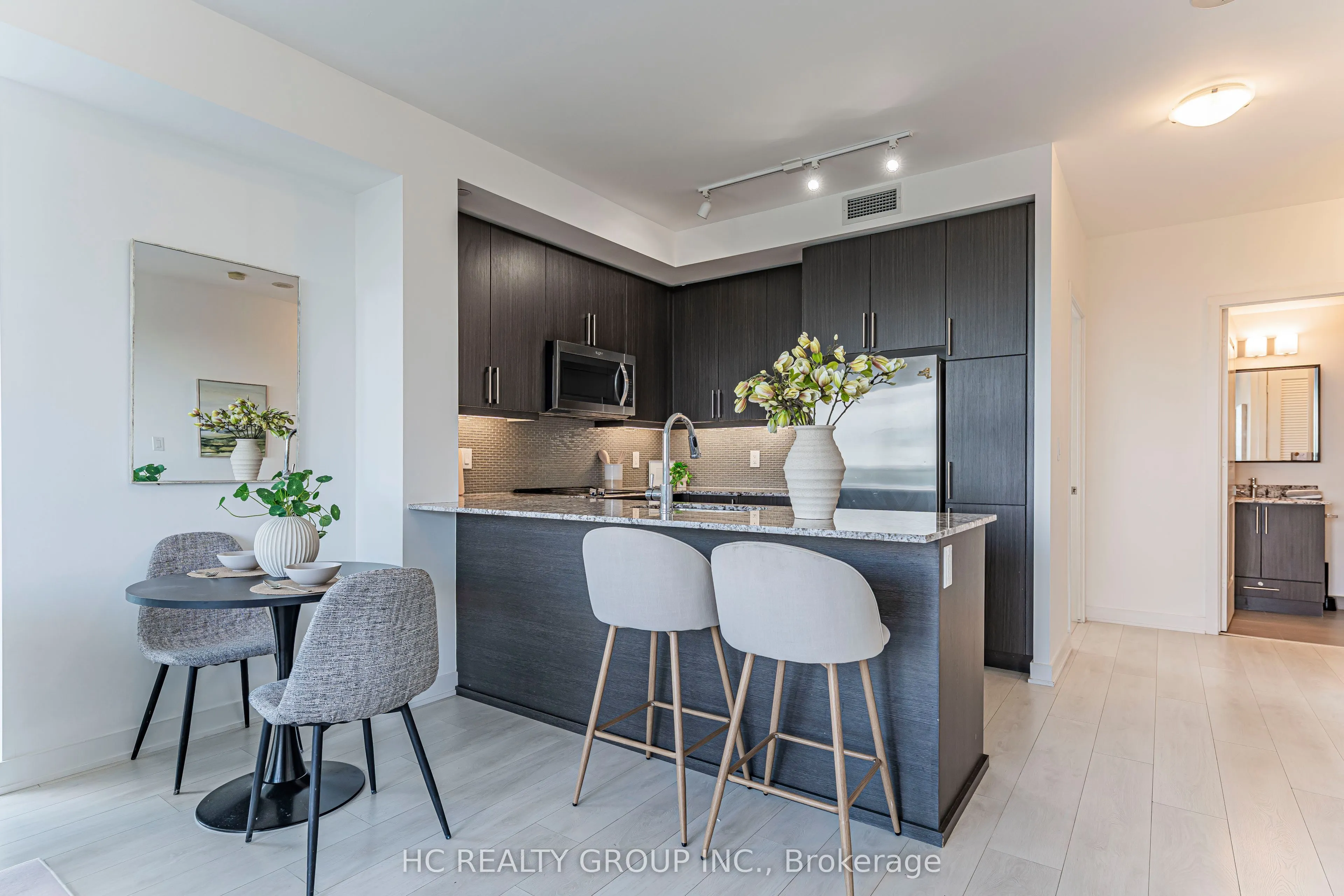 4633 Glen Erin Drive #1008