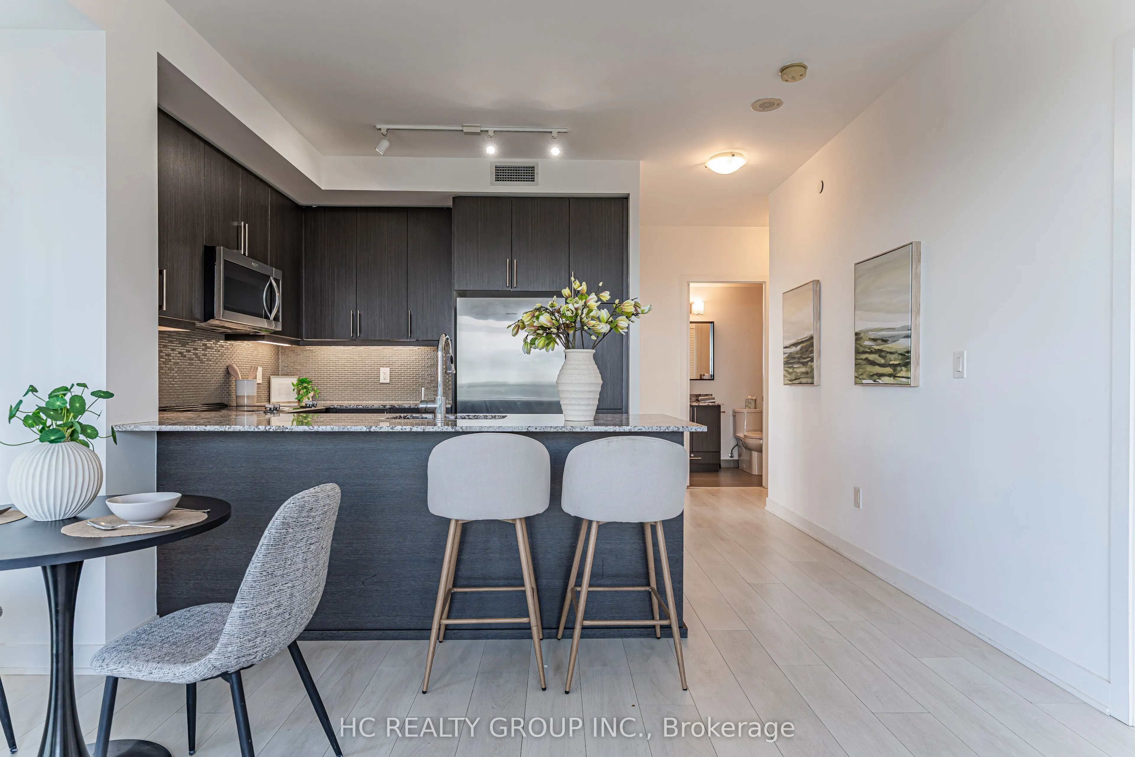 4633 Glen Erin Drive #1008
