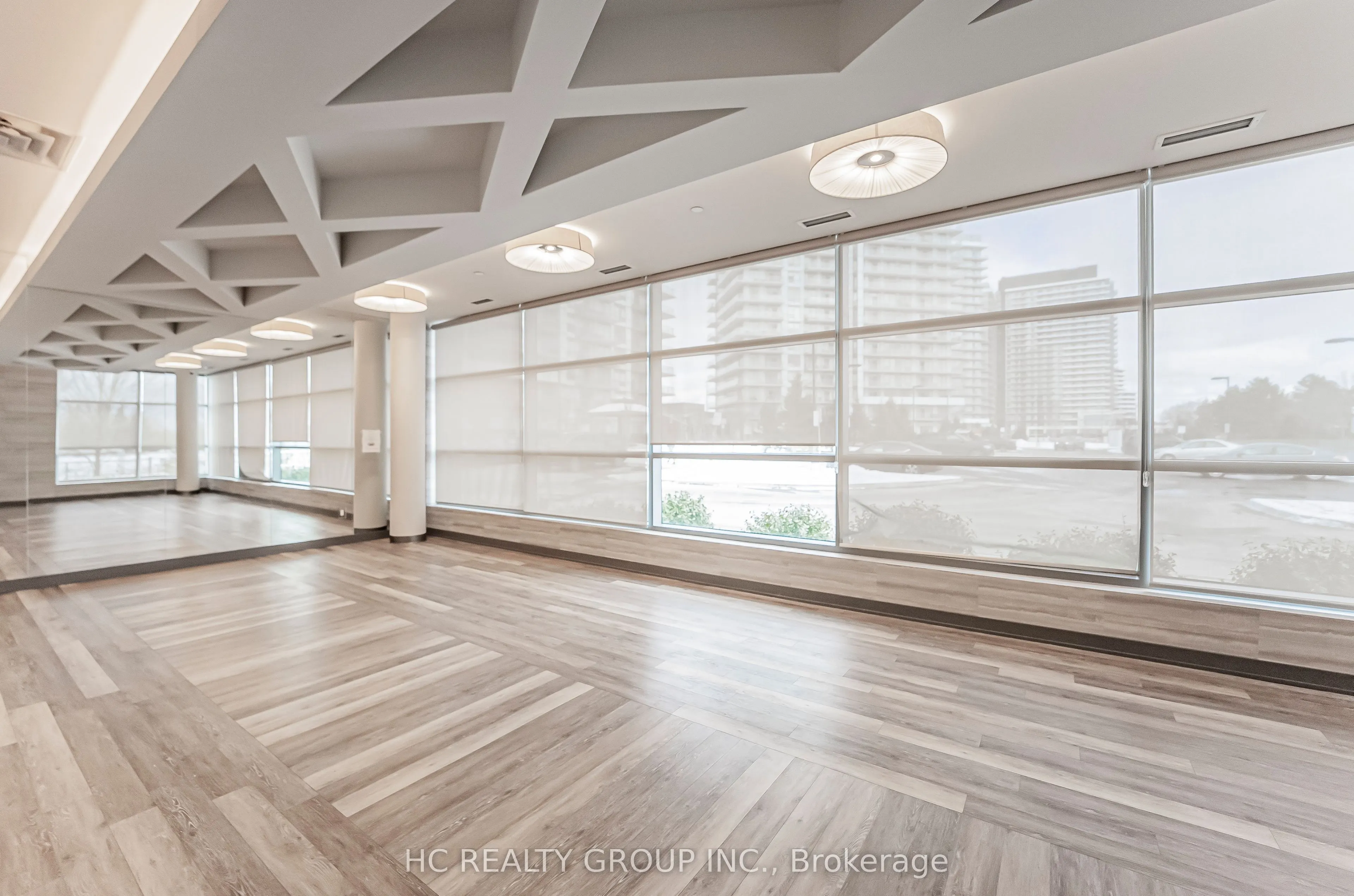 4633 Glen Erin Drive #1008