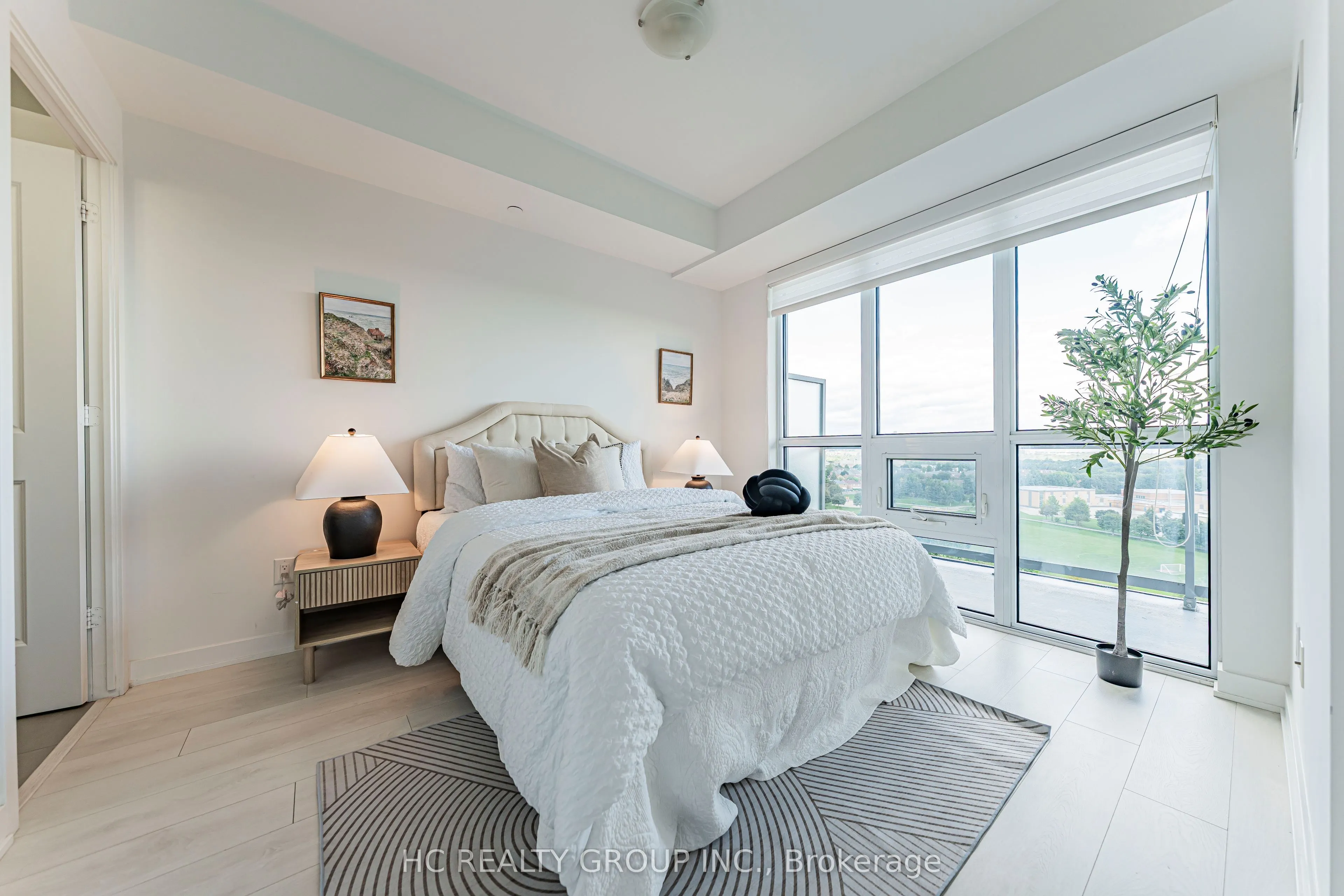 4633 Glen Erin Drive #1008