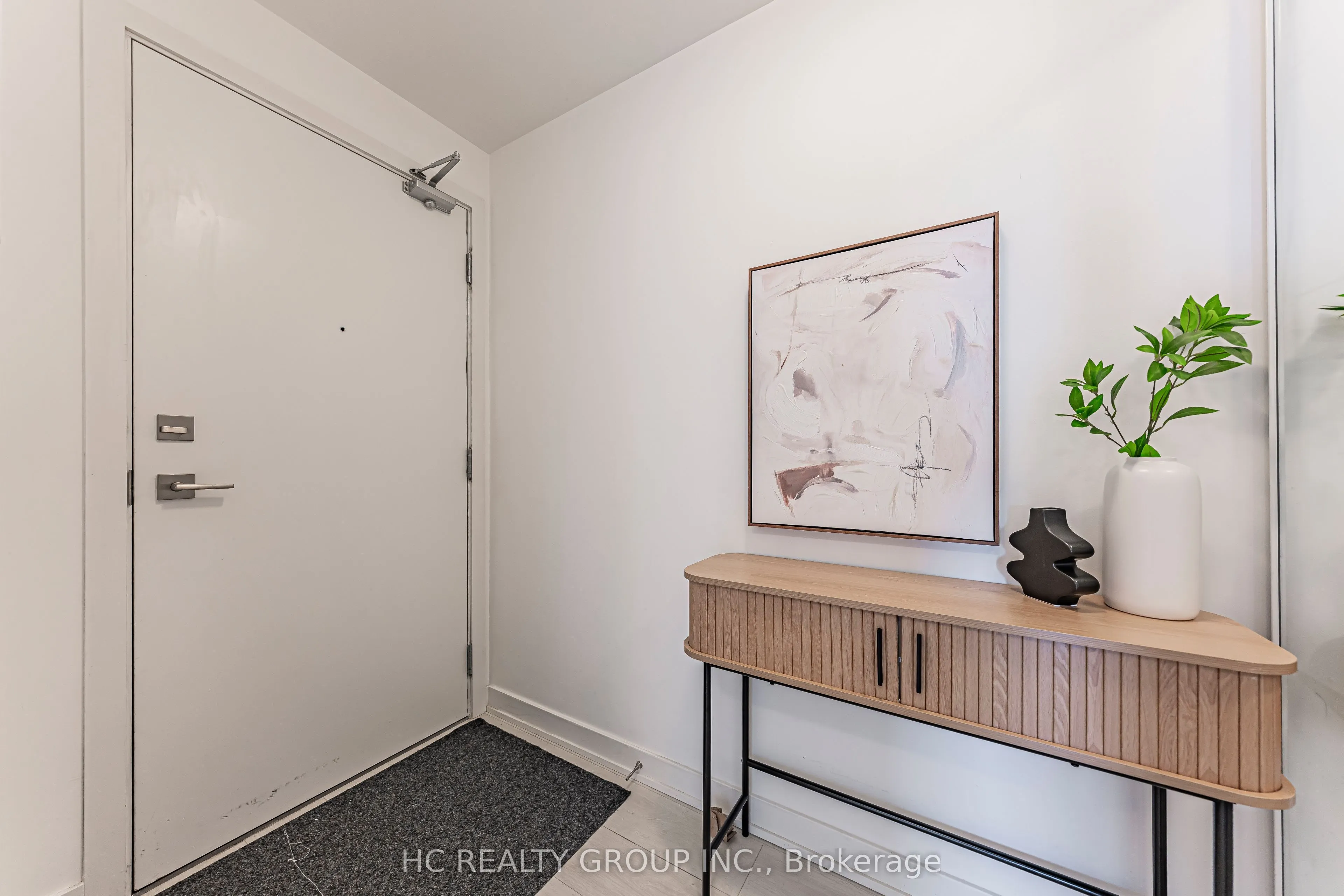 4633 Glen Erin Drive #1008