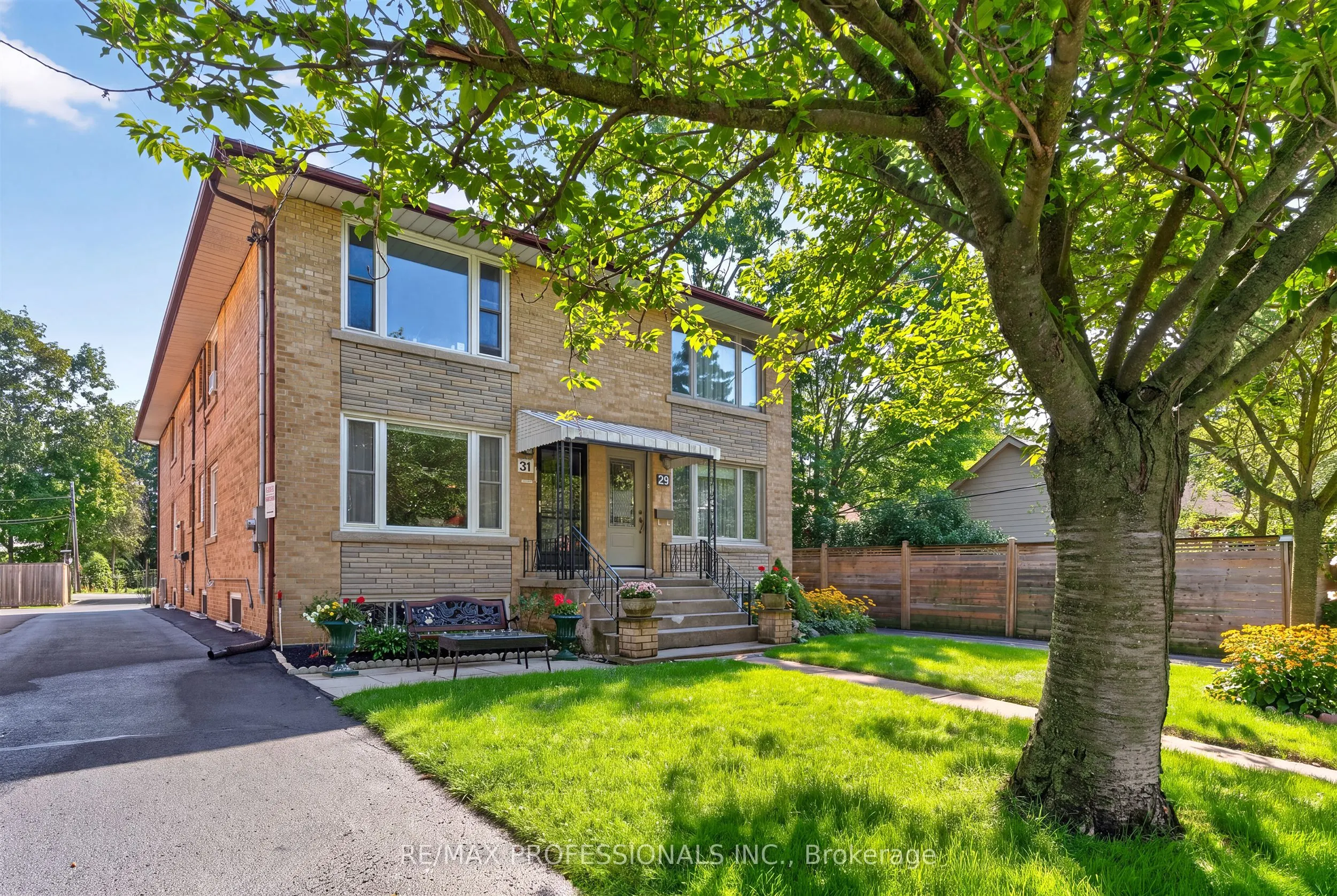 31 Long Branch Avenue