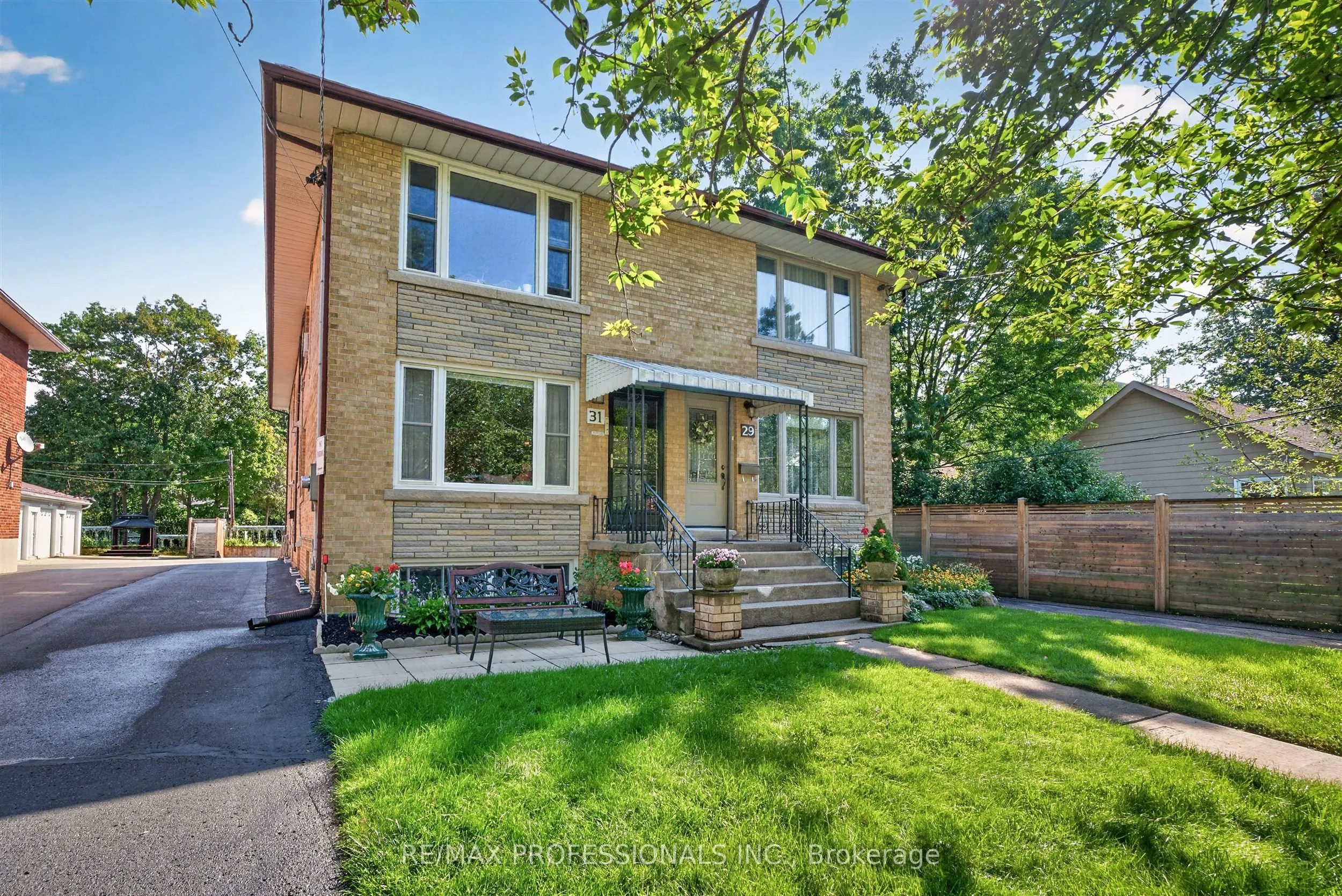 31 Long Branch Avenue