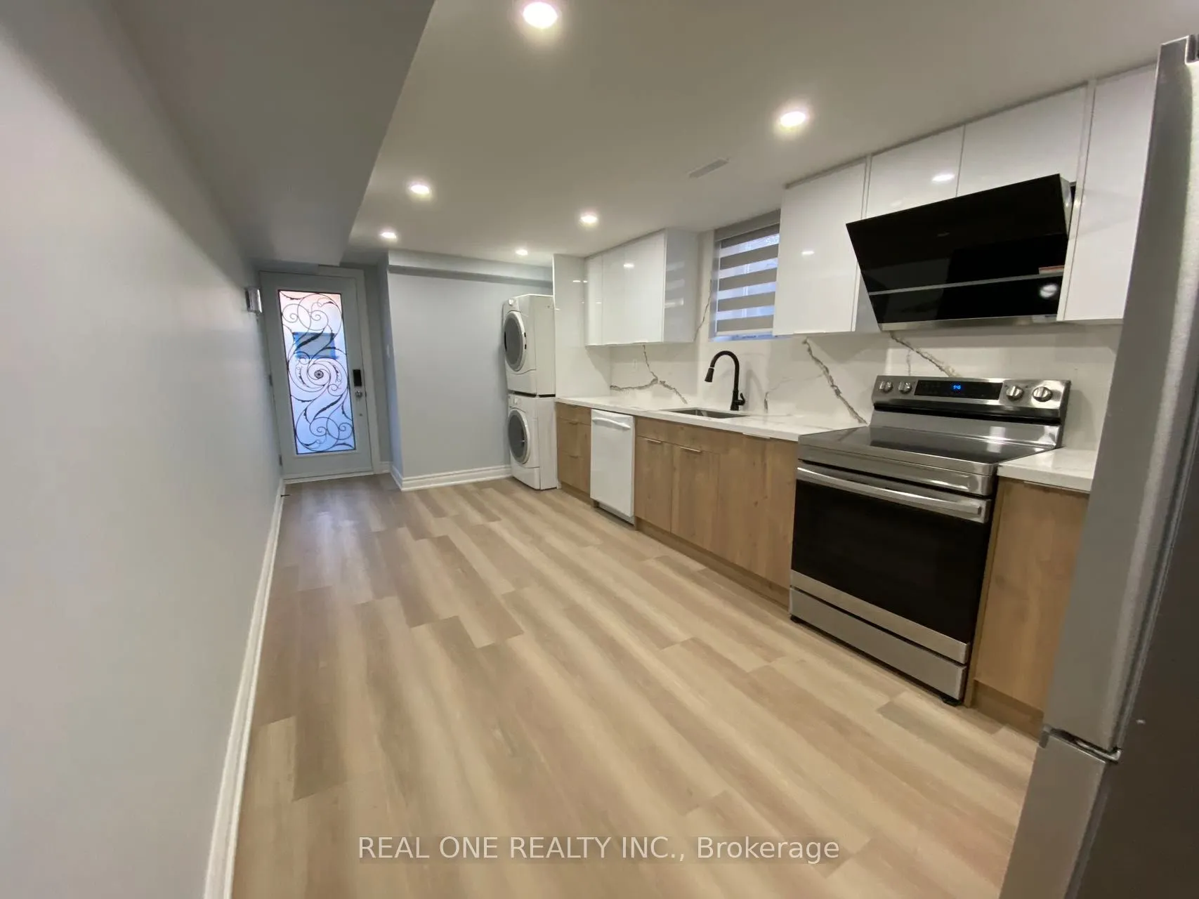 1186 Shadeland Drive #ROOM L1