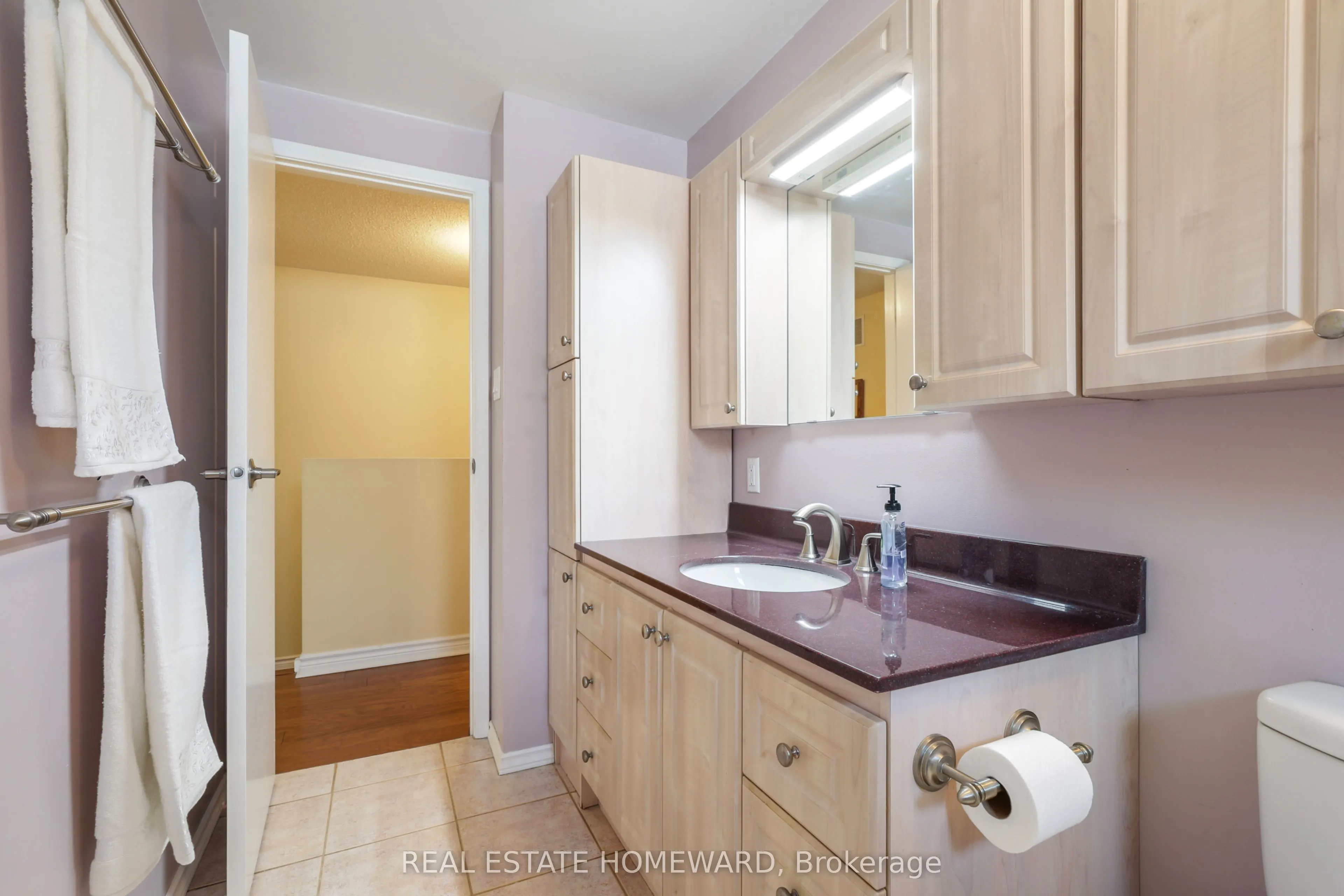 6399 Colebrook Crescent