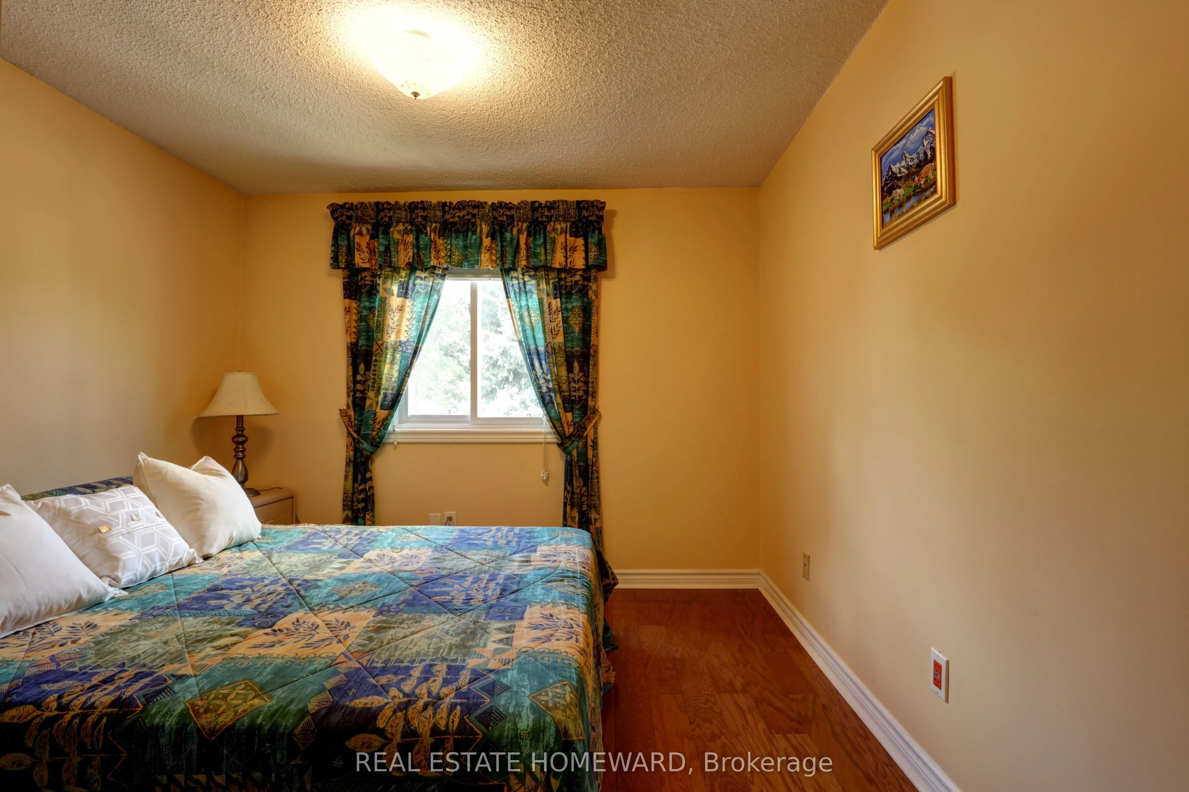 6399 Colebrook Crescent