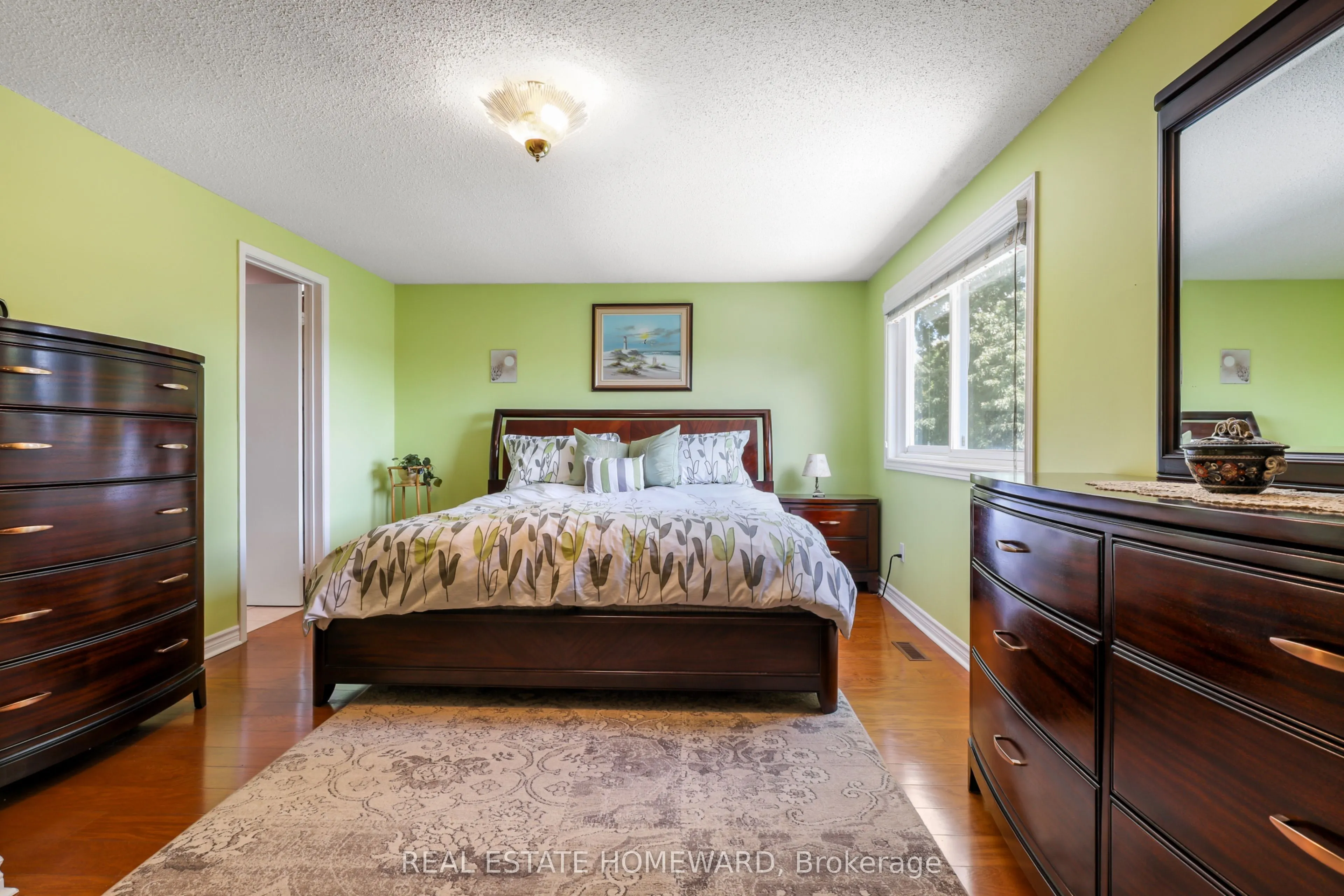 6399 Colebrook Crescent